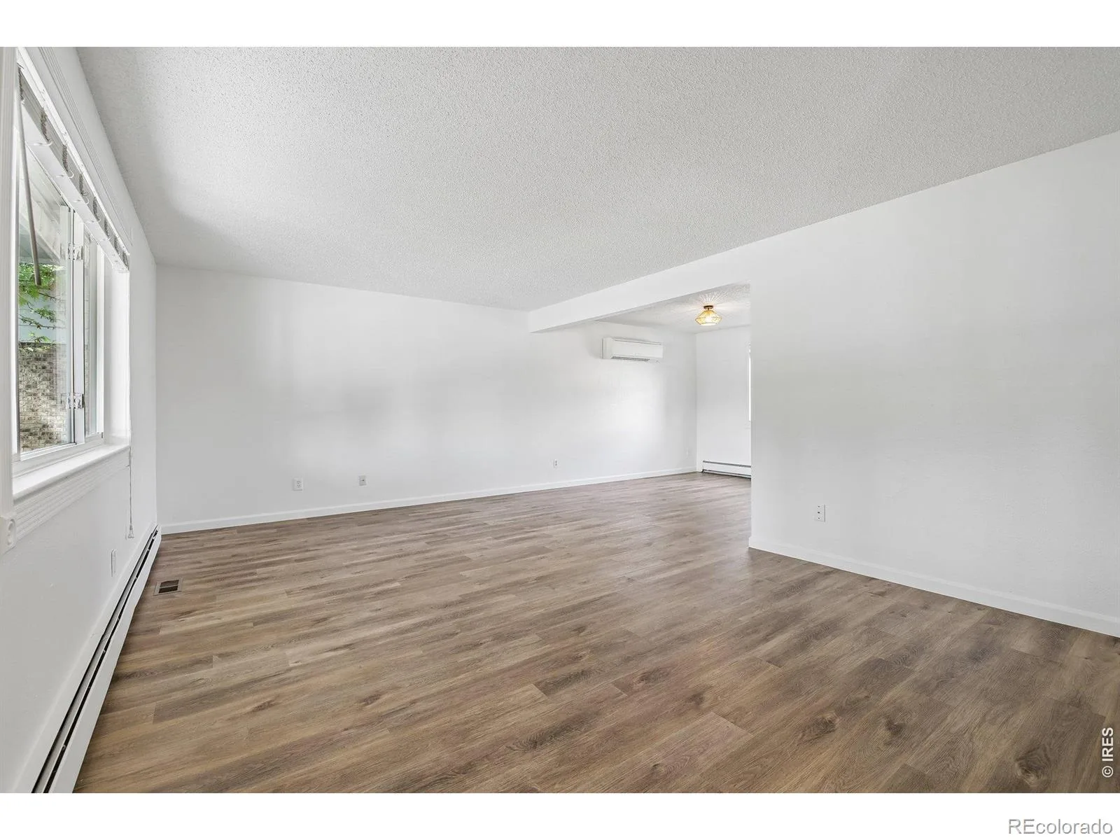 1636 S Vivian Street Longmont CO 80501 MLS #RECIR1061307 06092026192249 1600 6