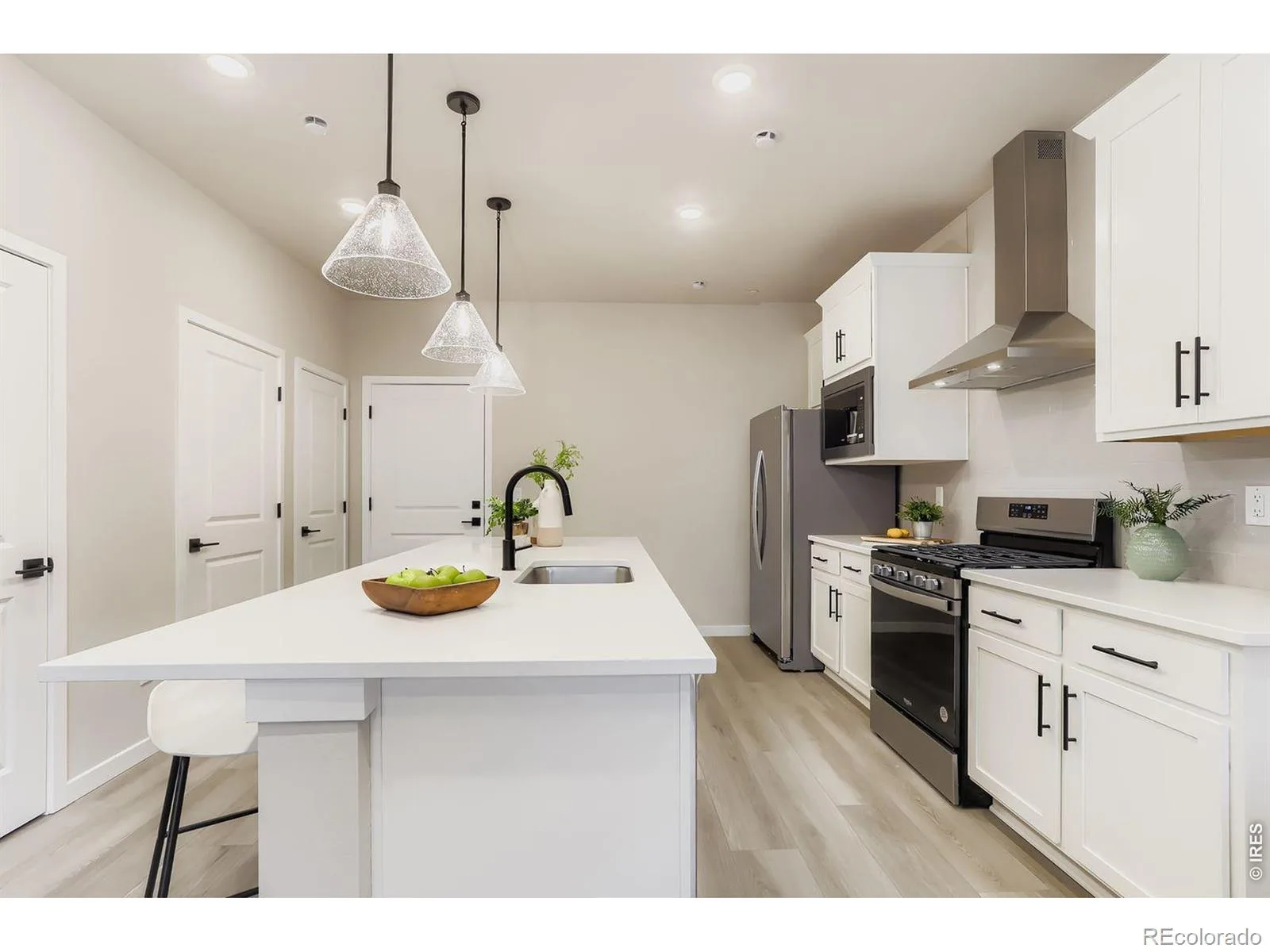 2819 Bear Springs Circle Longmont CO 80503 | MLS #RECIR1061352 06102026191316 1600 11