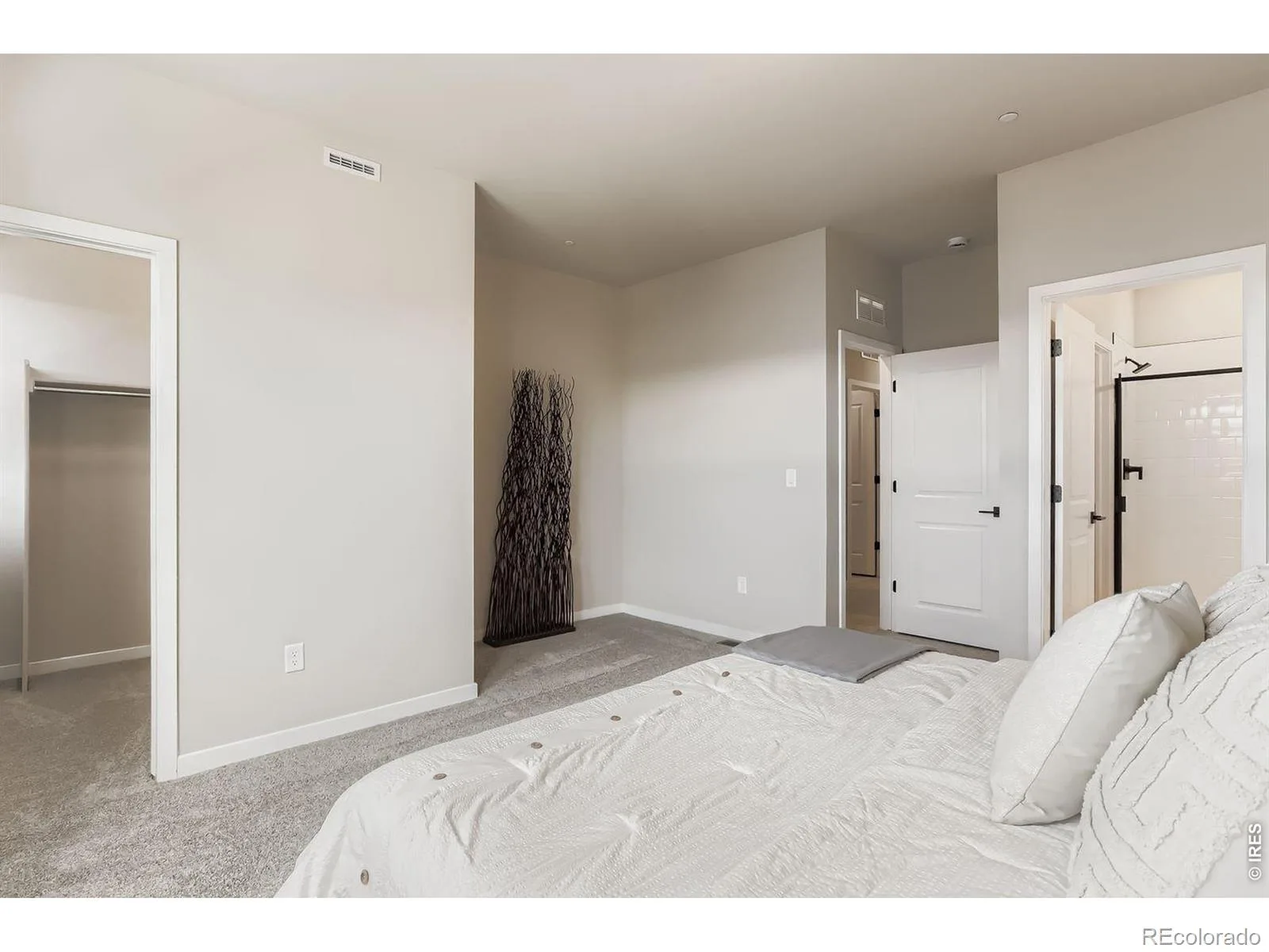 2819 Bear Springs Circle Longmont CO 80503 | MLS #RECIR1061352 06102026191316 1600 17