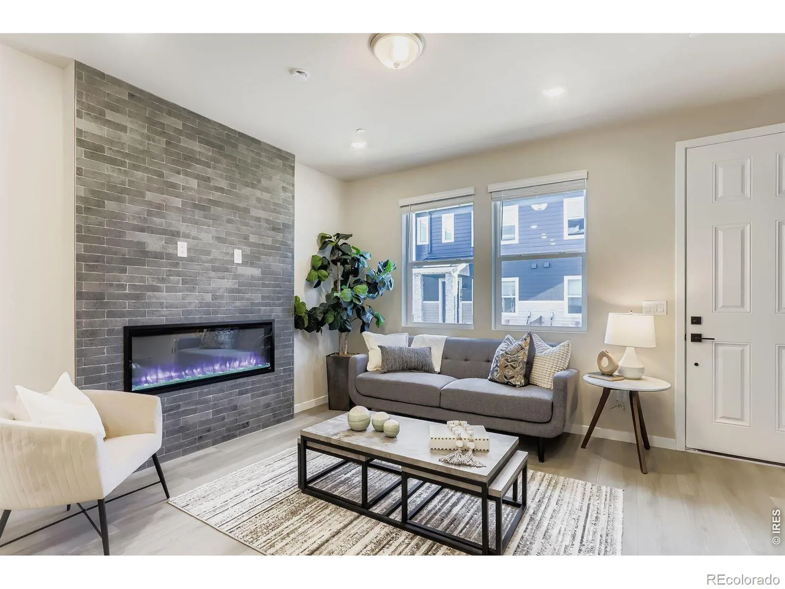 2819 Bear Springs Circle Longmont CO 80503 | MLS #RECIR1061352 06102026191316 1600 7