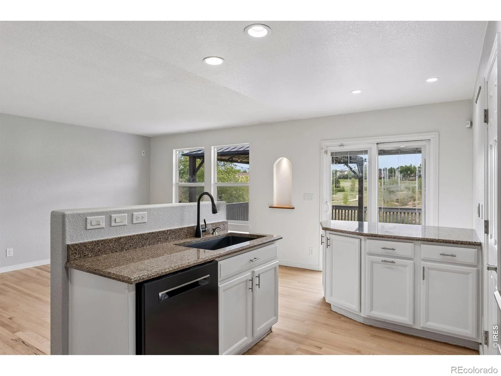 2758 E 109th Avenue Northglenn CO 80233 MLS #RECIR1061359 06102026211317 1600 14