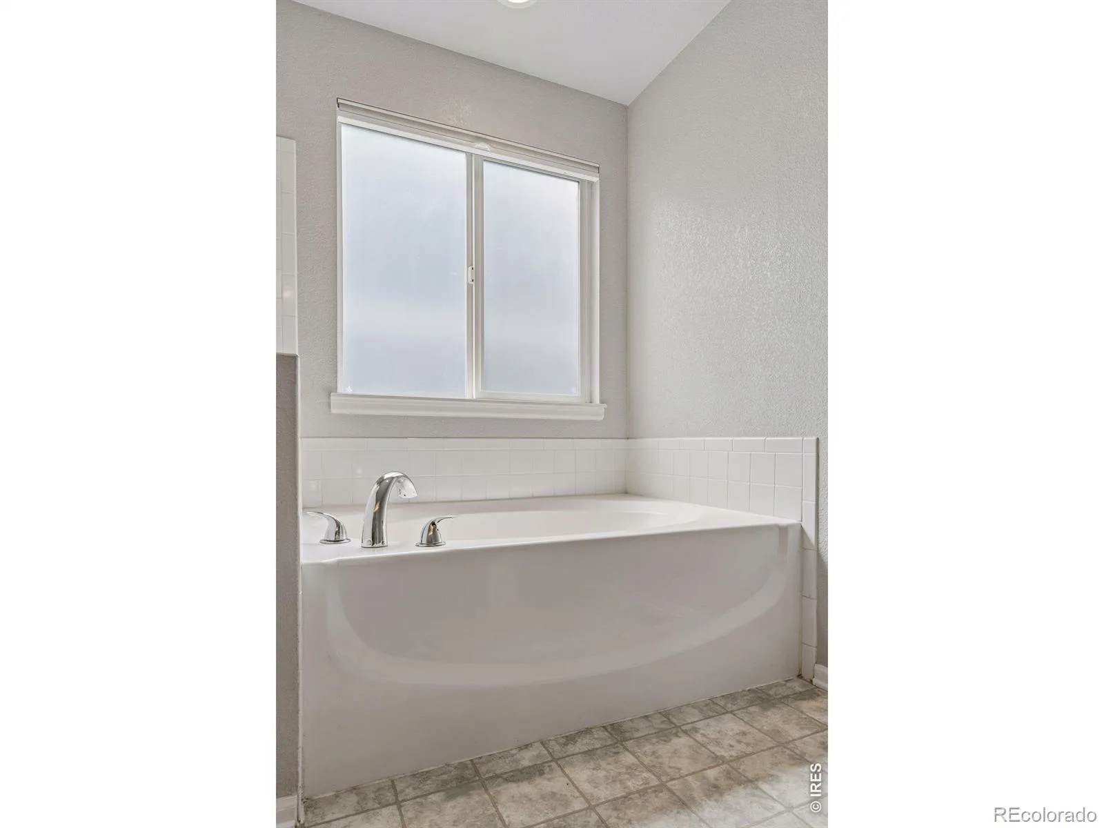 2758 E 109th Avenue Northglenn CO 80233 MLS #RECIR1061359 06102026211317 1600 21