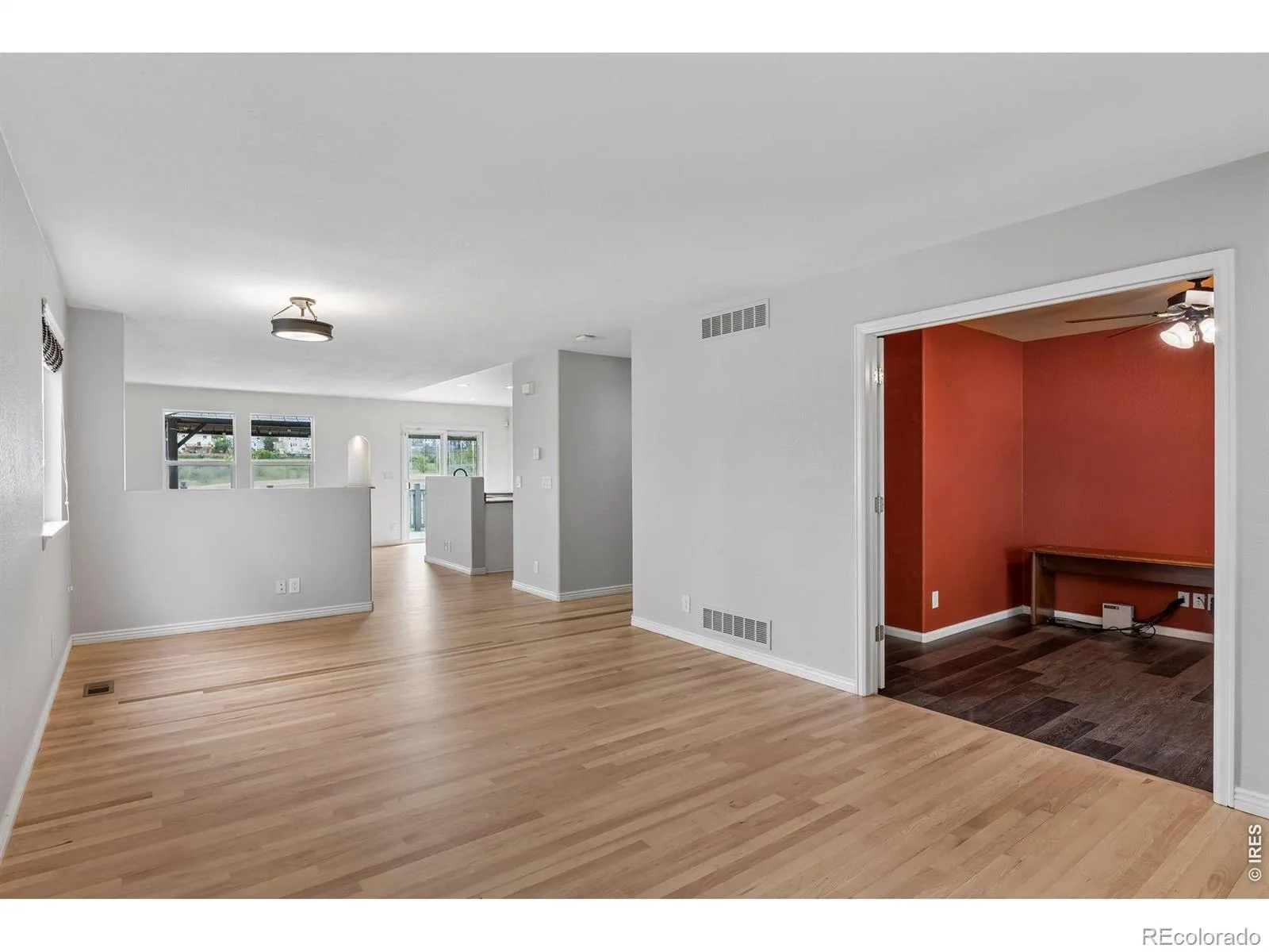 2758 E 109th Avenue Northglenn CO 80233 MLS #RECIR1061359 06102026211317 1600 6