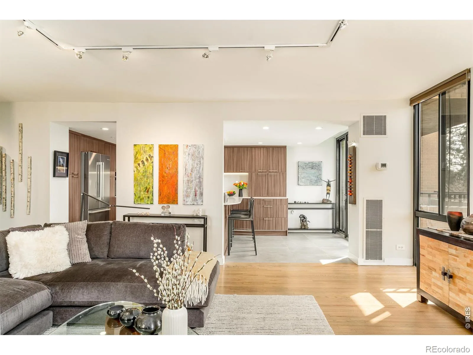 1111 Race Street #4B Denver CO 80206 MLS #RECIR1061401 06102026203849 1600 8