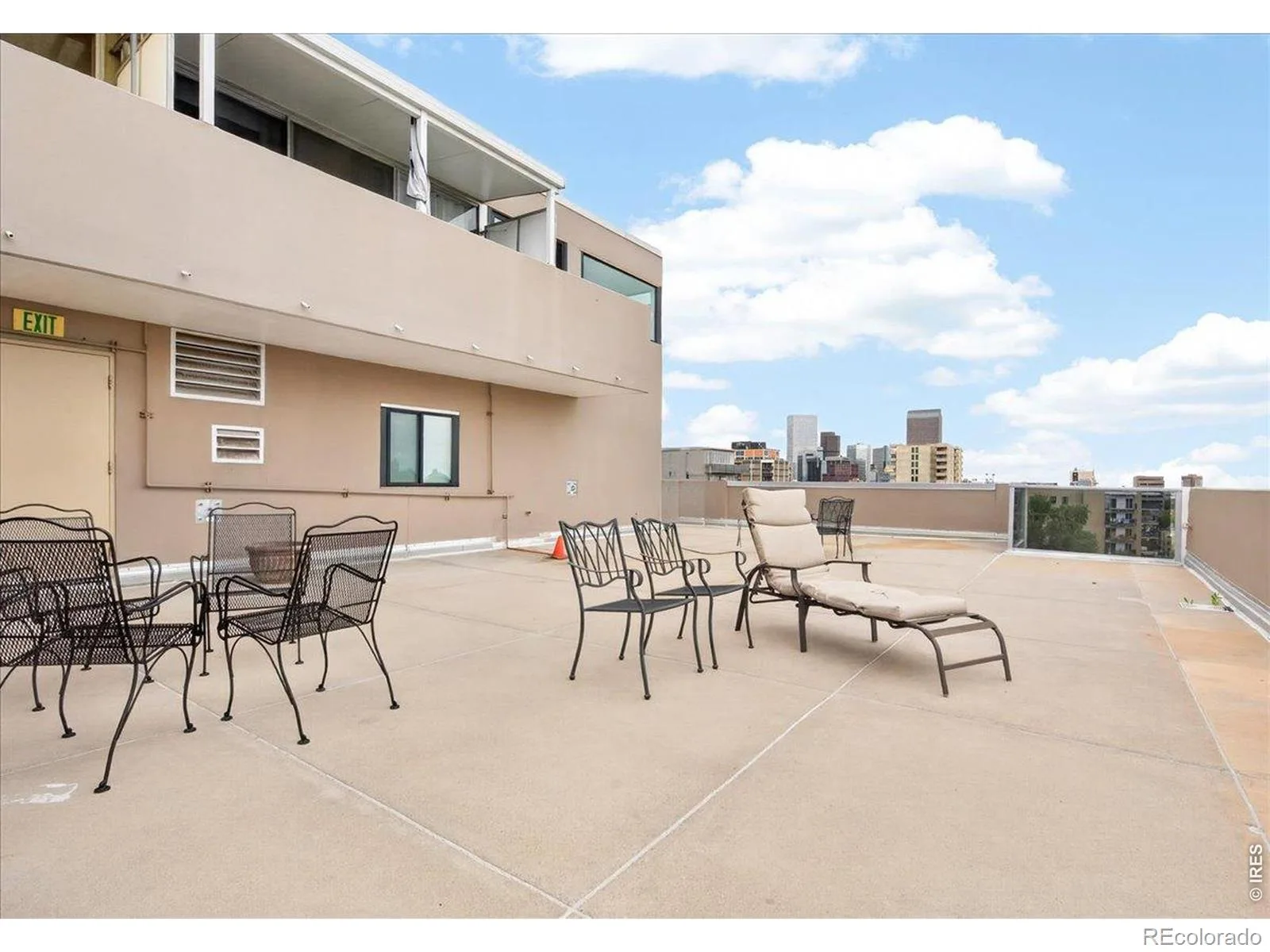 888 N Logan Street #10D Denver CO 80203 MLS #RECIR1061431 06112026164258 1600 29