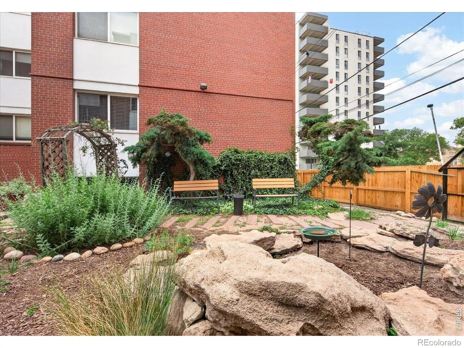 888 N Logan Street #10D Denver CO 80203 MLS #RECIR1061431 06112026164258 1600 34