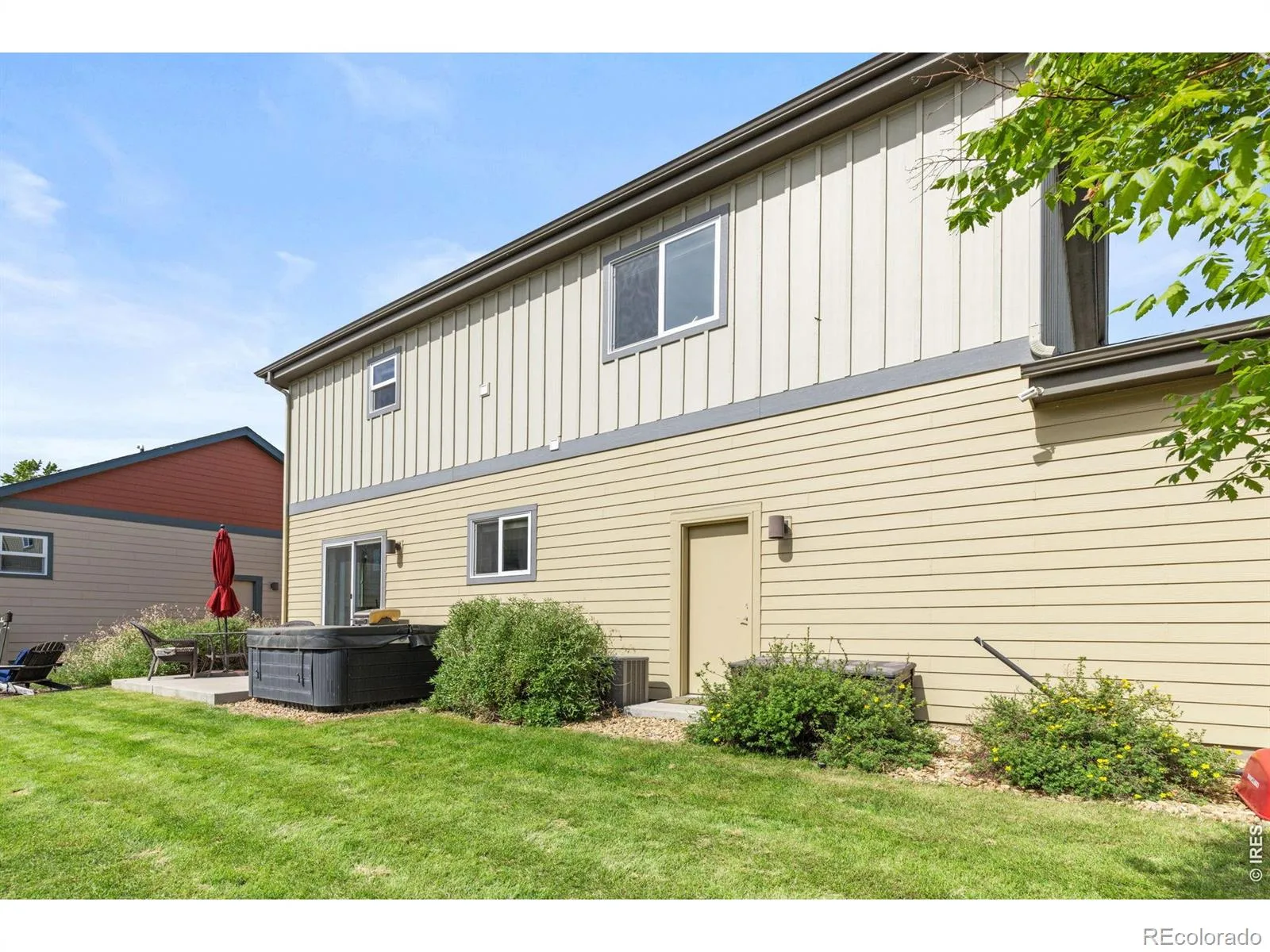 1324 Country Court Longmont CO 80501 MLS #RECIR1061499 06112026204808 1600 19