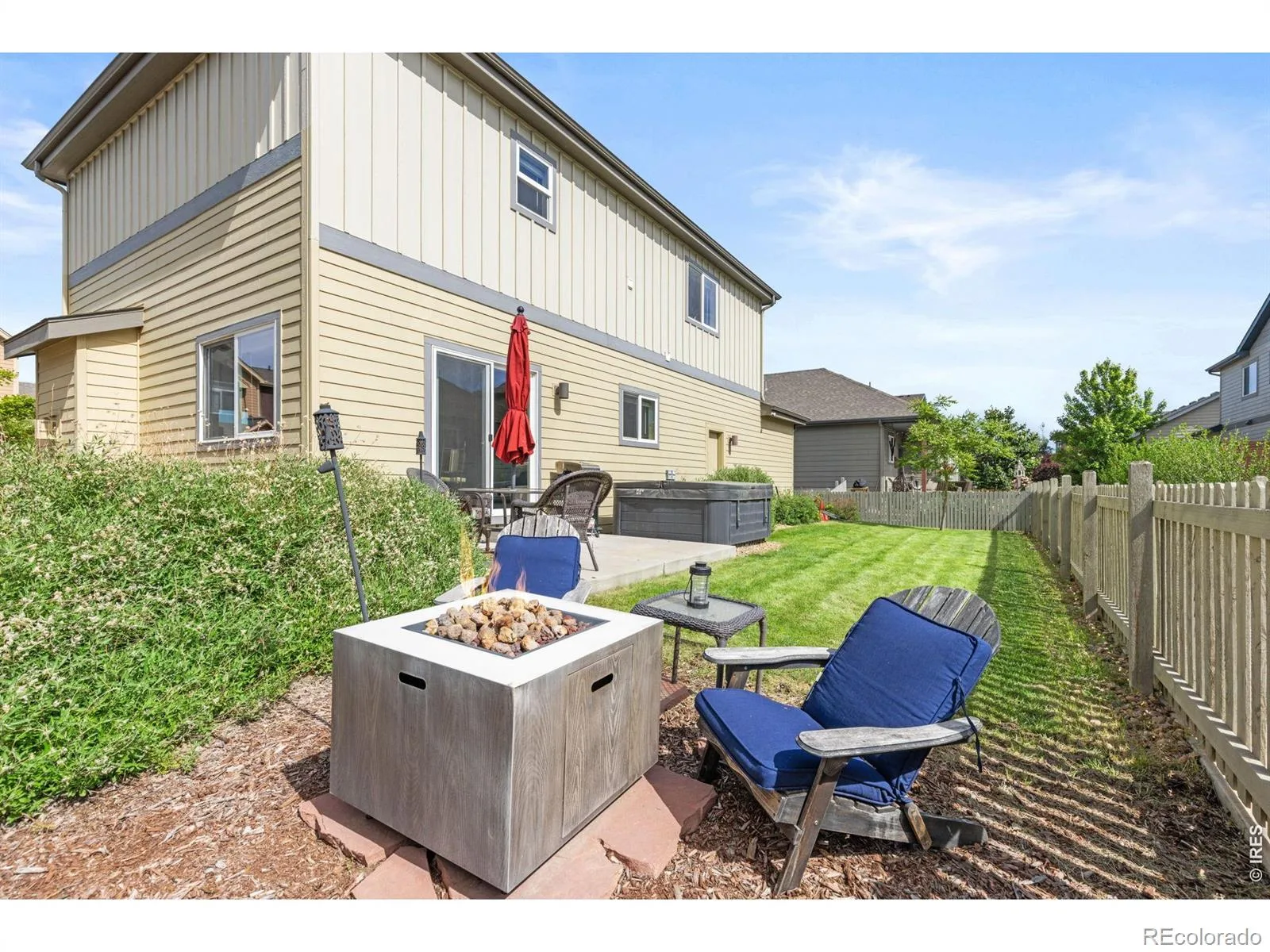 1324 Country Court Longmont CO 80501 MLS #RECIR1061499 06112026204808 1600 20