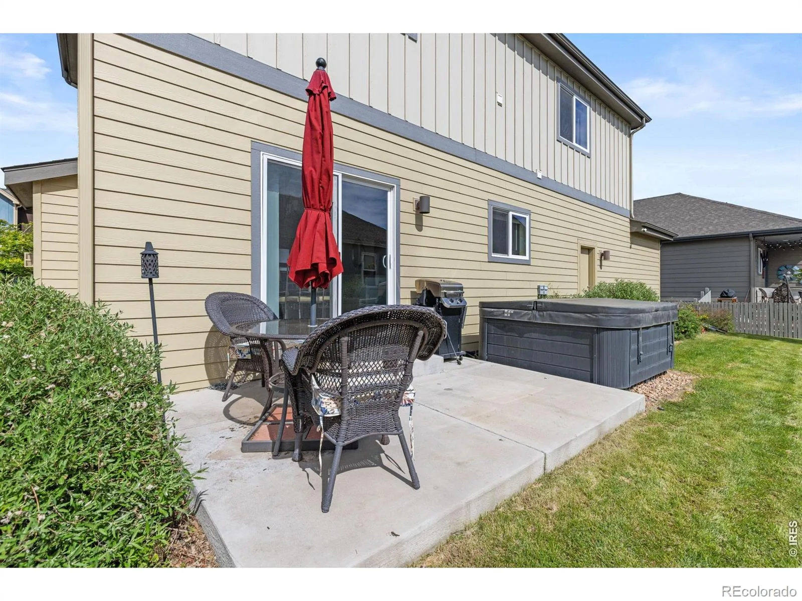 1324 Country Court Longmont CO 80501 MLS #RECIR1061499 06112026204808 1600 24