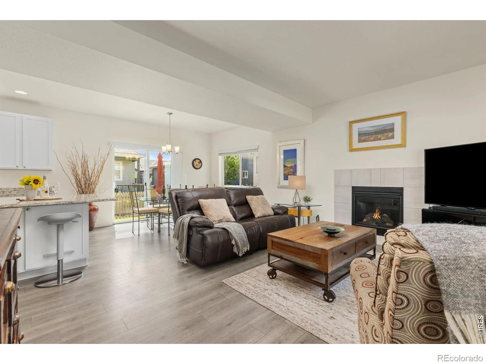 1324 Country Court Longmont CO 80501 MLS #RECIR1061499 06112026204808 1600 3