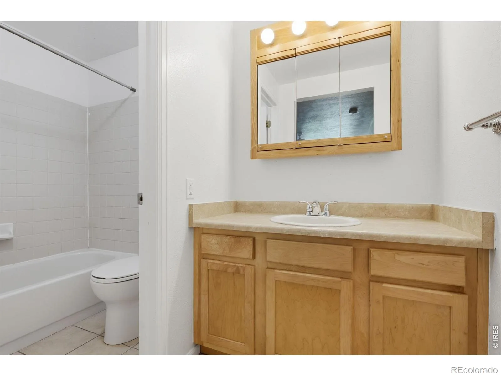 2479 Tulip Street Longmont CO 80501 MLS #RECIR1061508 06112026205939 1600 11