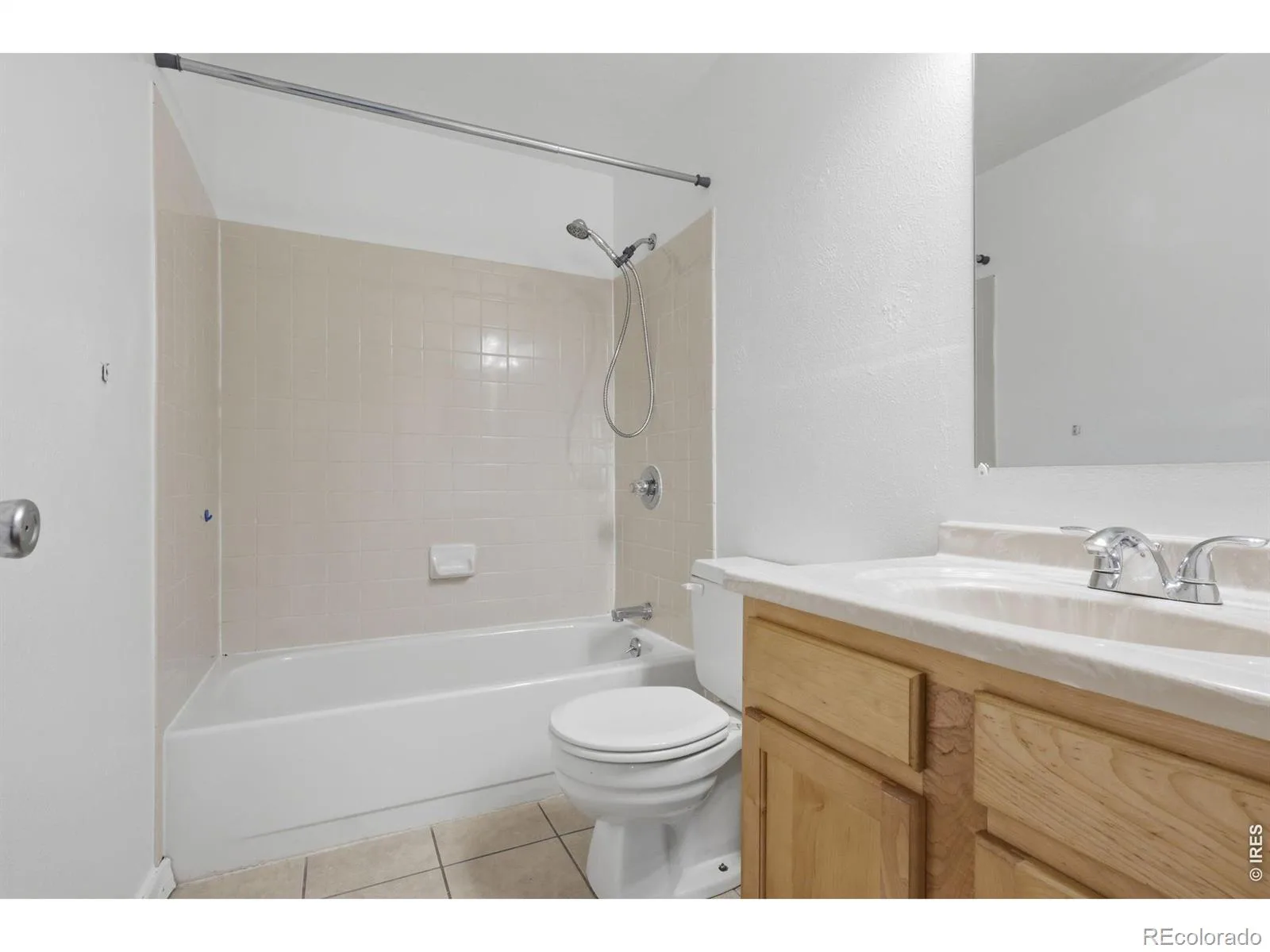 2479 Tulip Street Longmont CO 80501 MLS #RECIR1061508 06112026205939 1600 17
