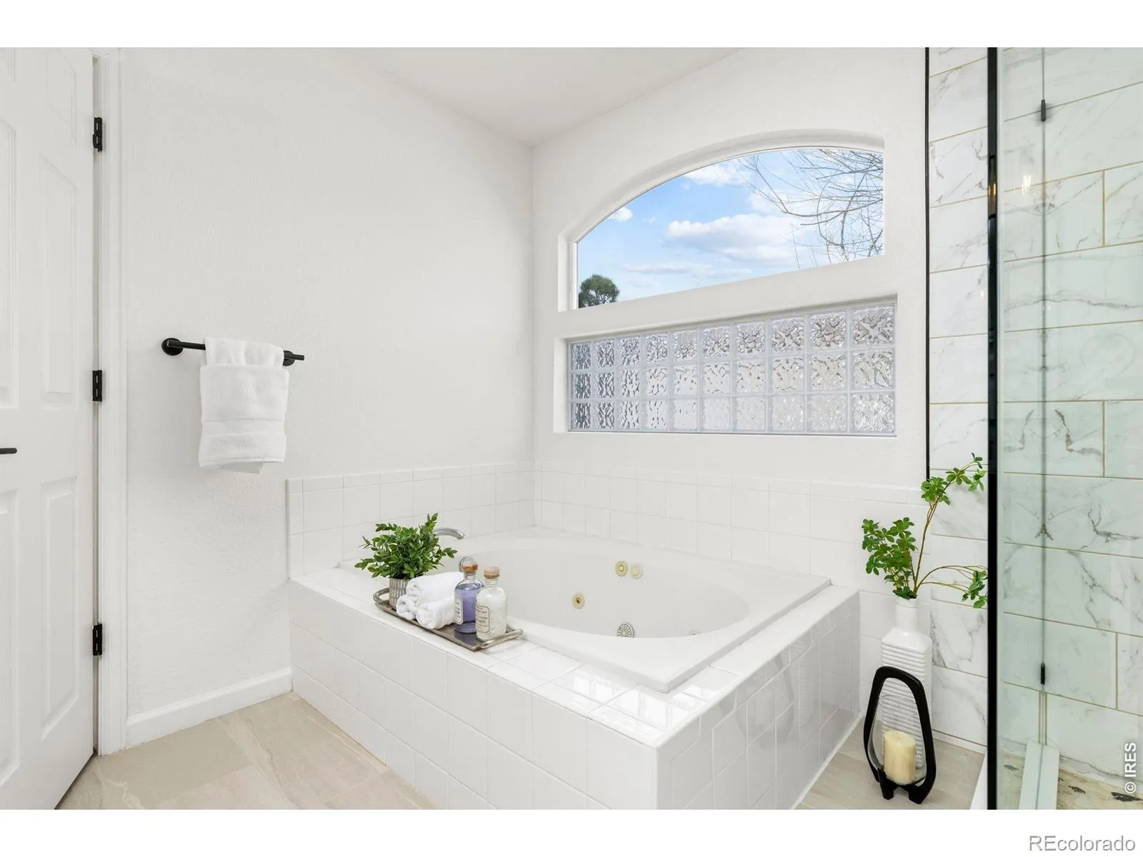 4527 Maroon Circle Broomfield CO 80023 | MLS #RECIR1061537 08132026190559 1600 19
