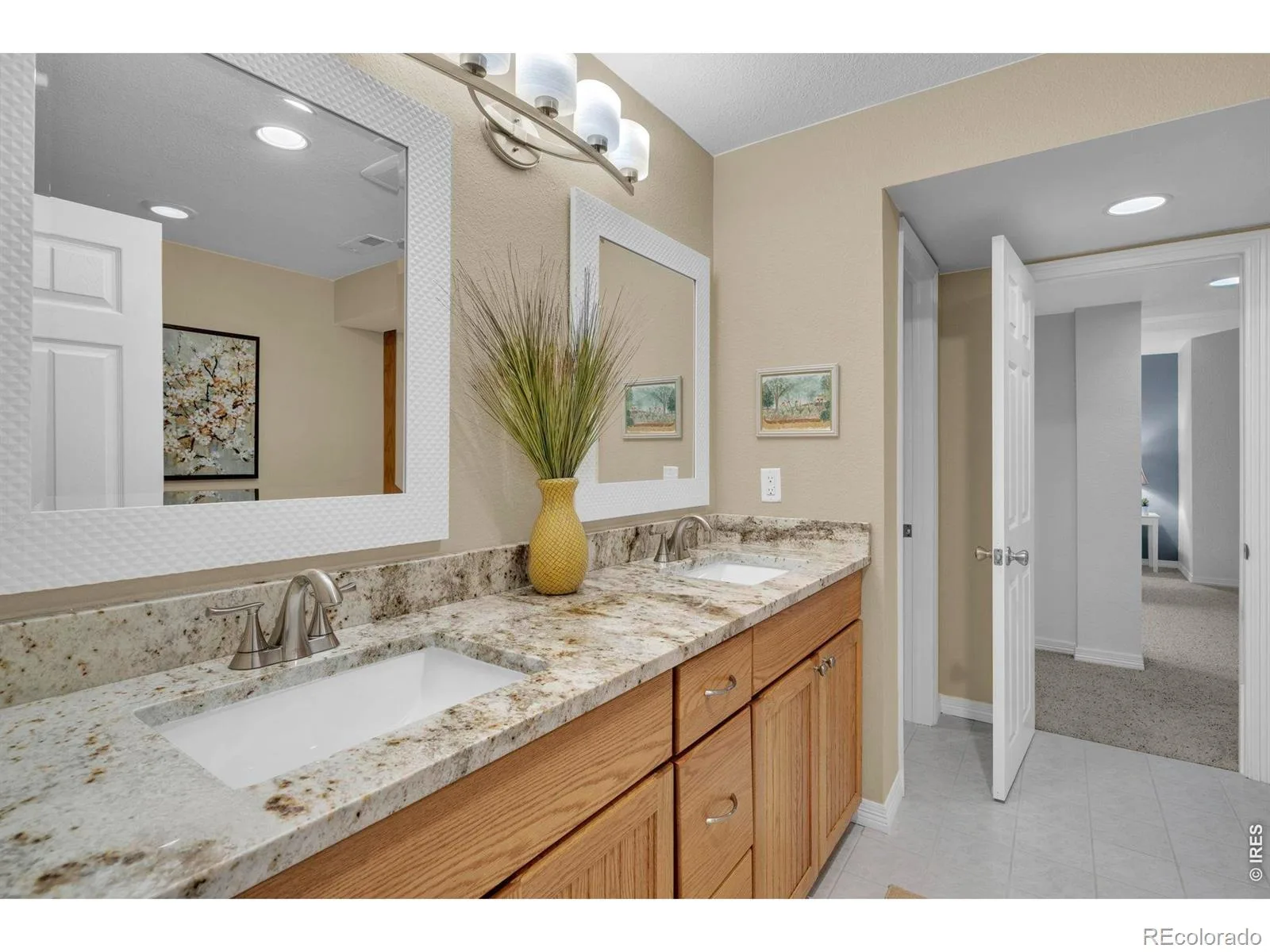1590 Snowy Owl Drive Broomfield CO 80020 | MLS #RECIR1061597 06122026175758 1600 28