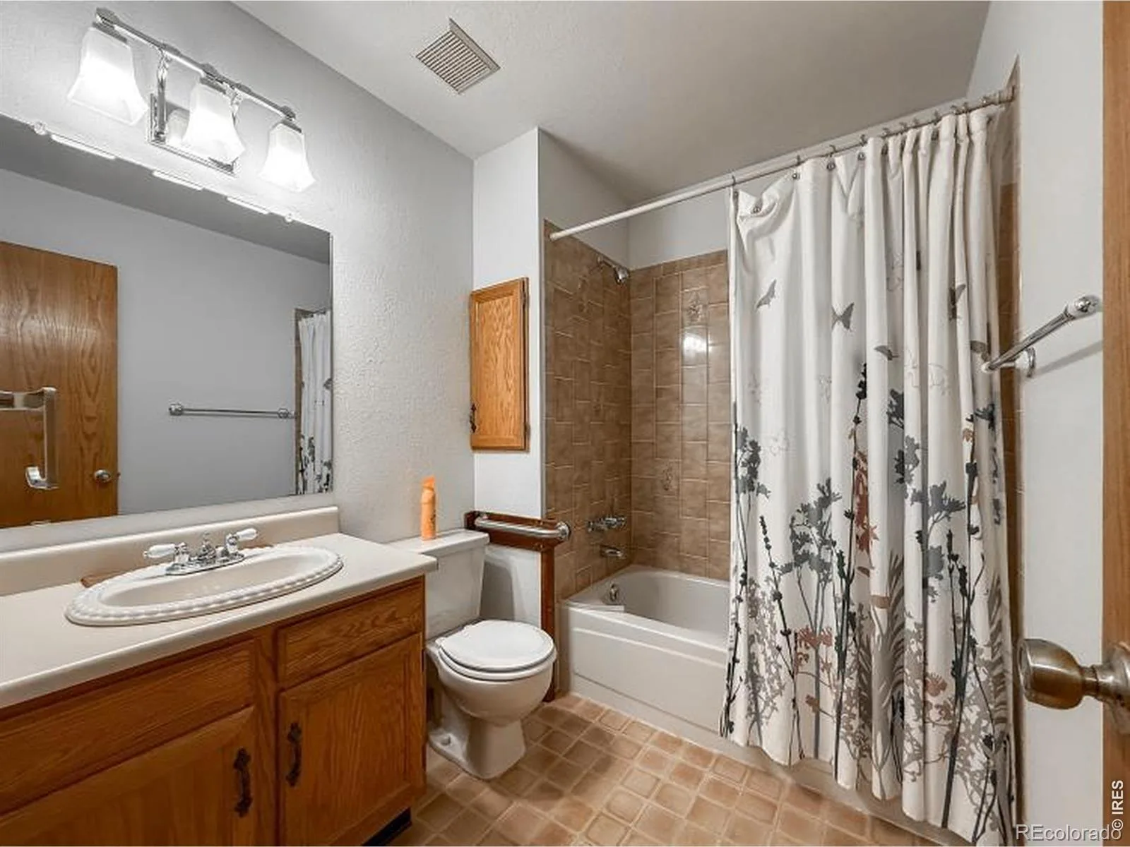 1617 24th Avenue Longmont CO 80501 MLS #RECIR1061620 06122026143151 1600 22