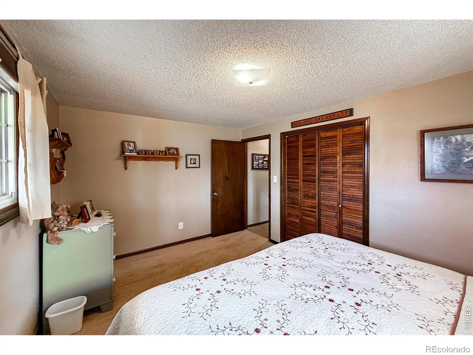 2806 Lake Park Way Longmont CO 80503 MLS #RECIR1061630 06122026175616 1600 23