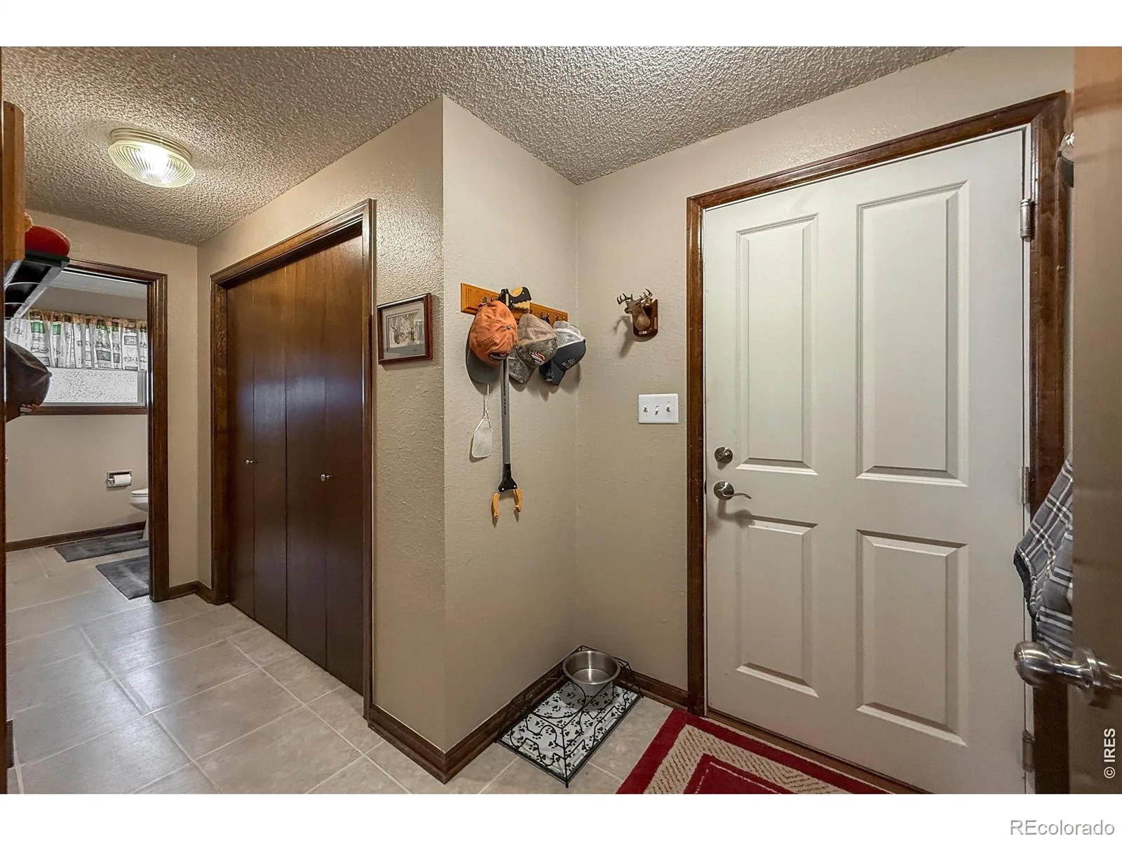 2806 Lake Park Way Longmont CO 80503 MLS #RECIR1061630 06122026175616 1600 26