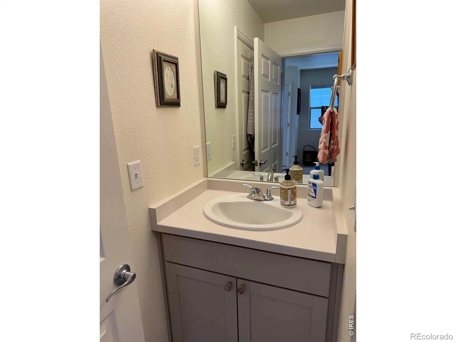 64 Avocet Court Longmont CO 80501 MLS #RECIR1061670 06122026202809 1600 13