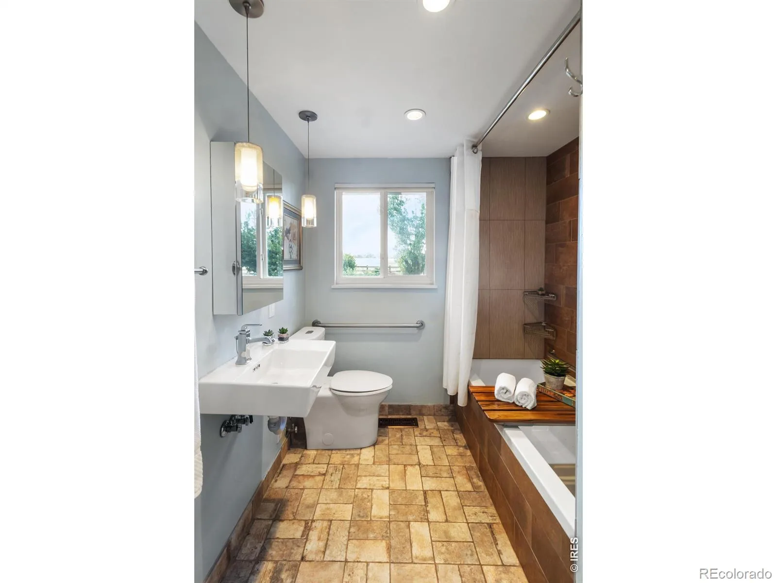 9325 Anhawa Avenue Longmont CO 80503 | MLS #RECIR1061701 06182026014450 1600 20