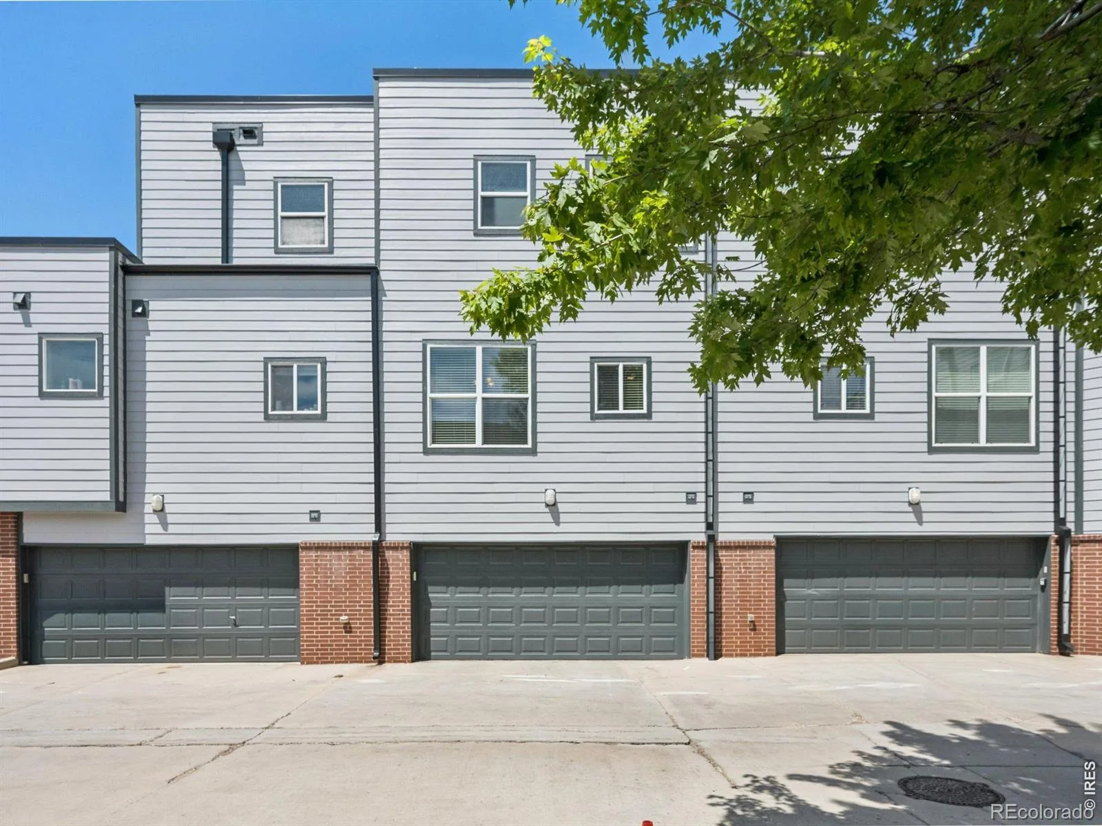 11202 Colony Circle Broomfield CO 80021 | MLS #RECIR1061759 06142026012246 1600 17