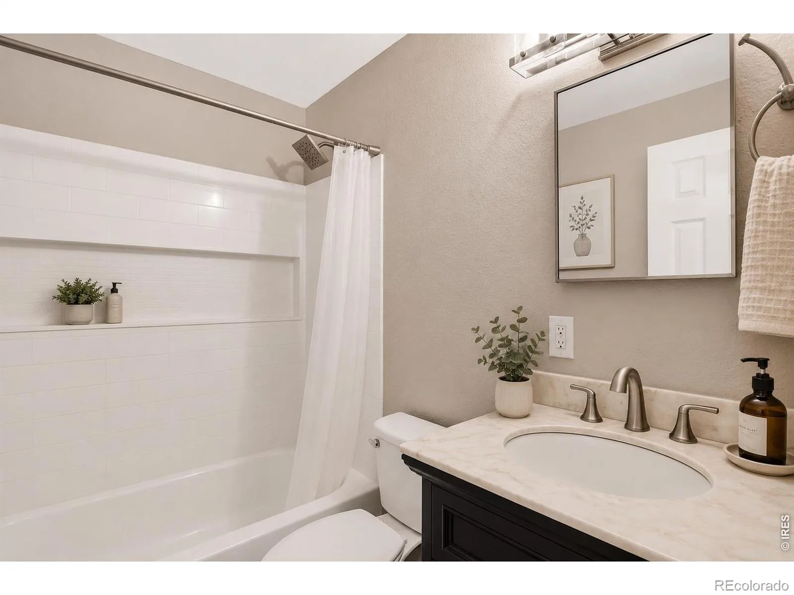 1431 S Magnolia Way Denver CO 80224 MLS #RECIR1061794 06132026193526 1600 12