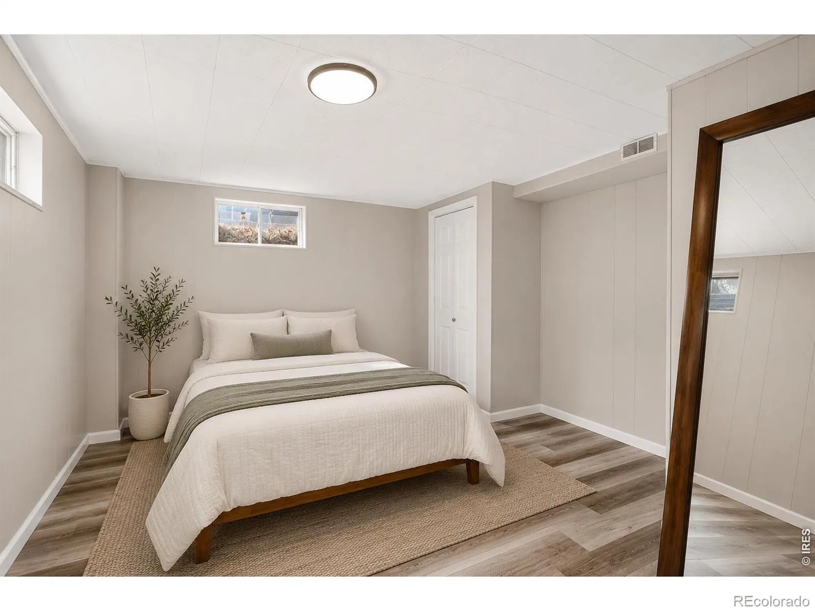 1431 S Magnolia Way Denver CO 80224 | MLS #RECIR1061794 08112026003732 1600 19