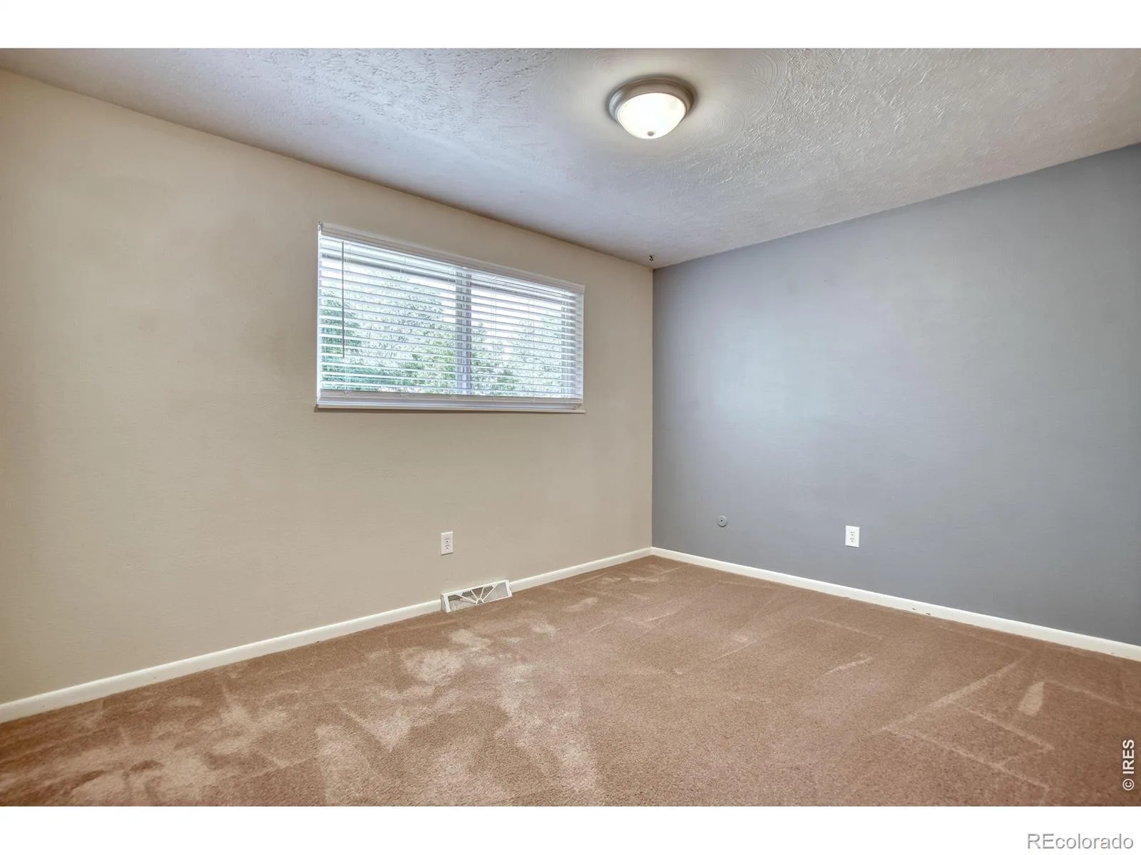 1113 Kansas Avenue Longmont CO 80501 MLS #RECIR1061820 06162026222206 1600 10