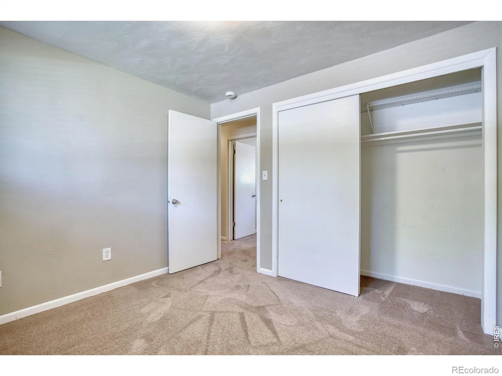 1113 Kansas Avenue Longmont CO 80501 MLS #RECIR1061820 06162026222206 1600 13