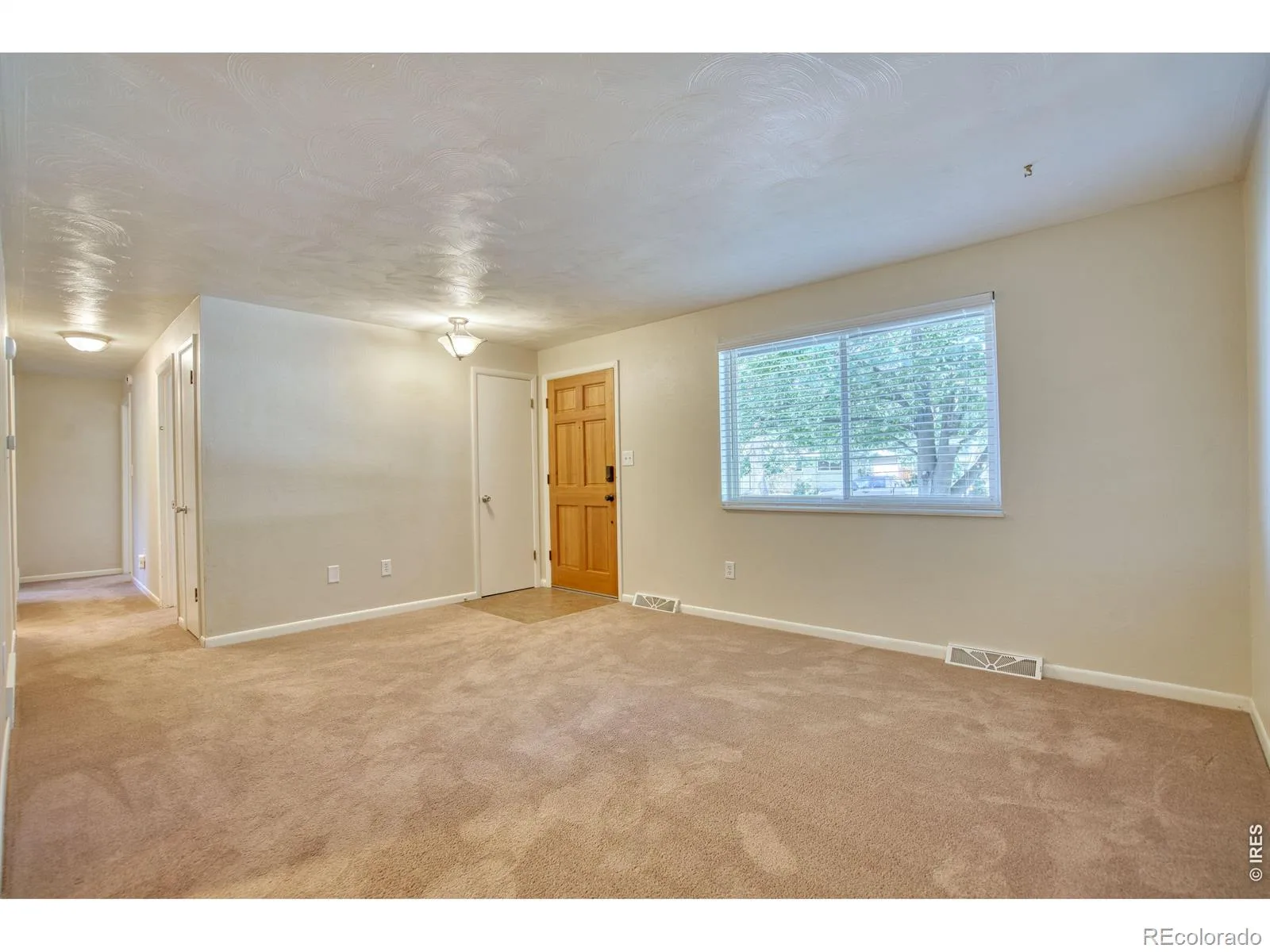 1113 Kansas Avenue Longmont CO 80501 MLS #RECIR1061820 06162026222206 1600 2