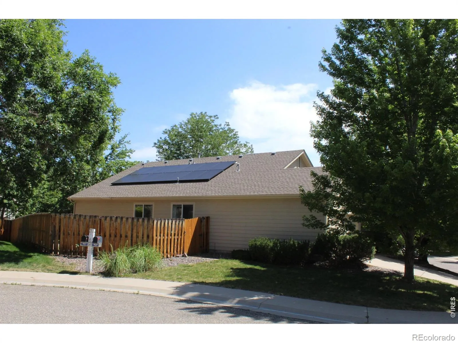 7027 Orion Lane Arvada CO 80007 MLS #RECIR1061832 06152026194928 1600 42