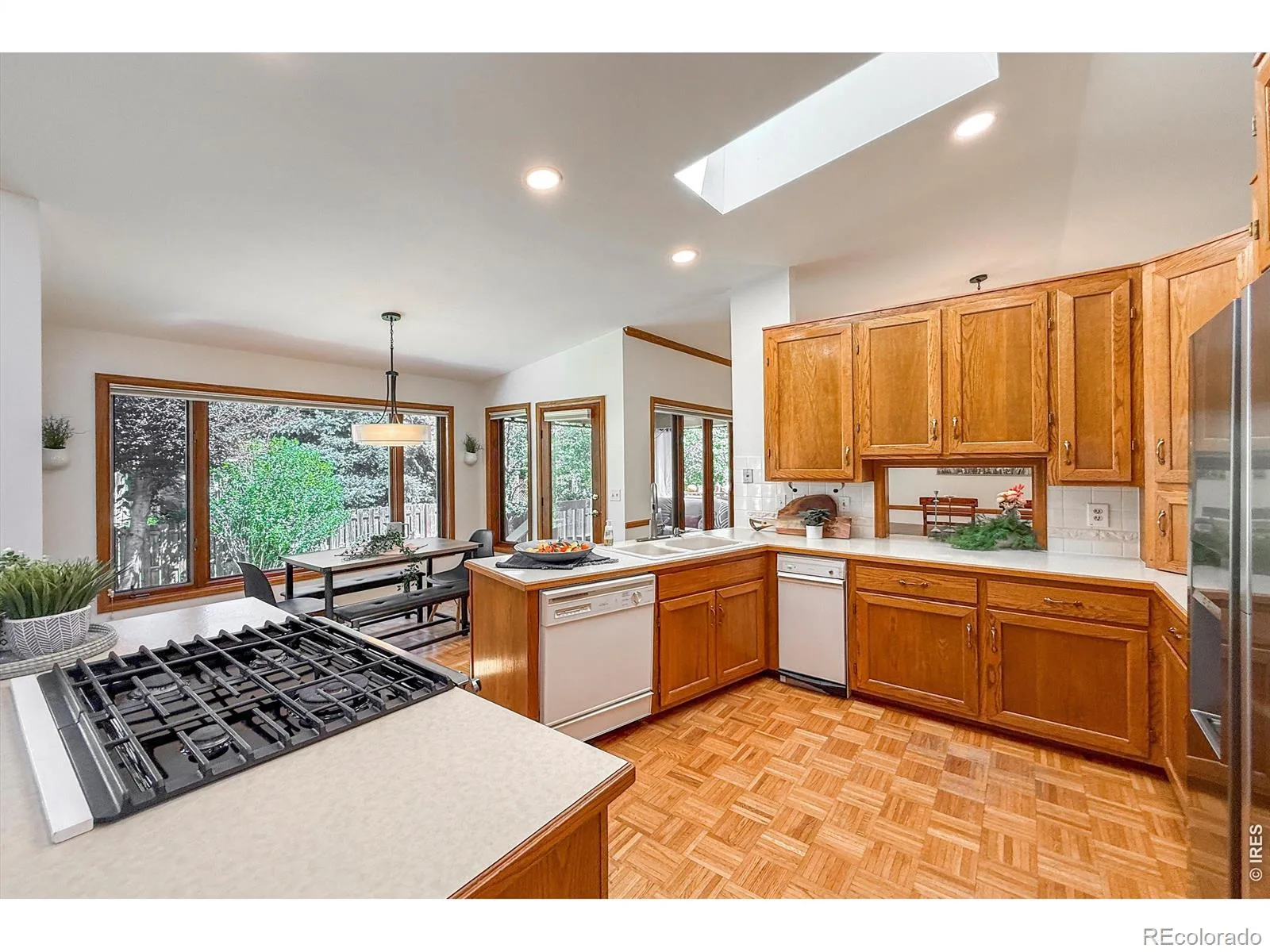 1234 Twin Peaks Circle Longmont CO 80503 MLS #RECIR1061846 06152026194427 1600 12