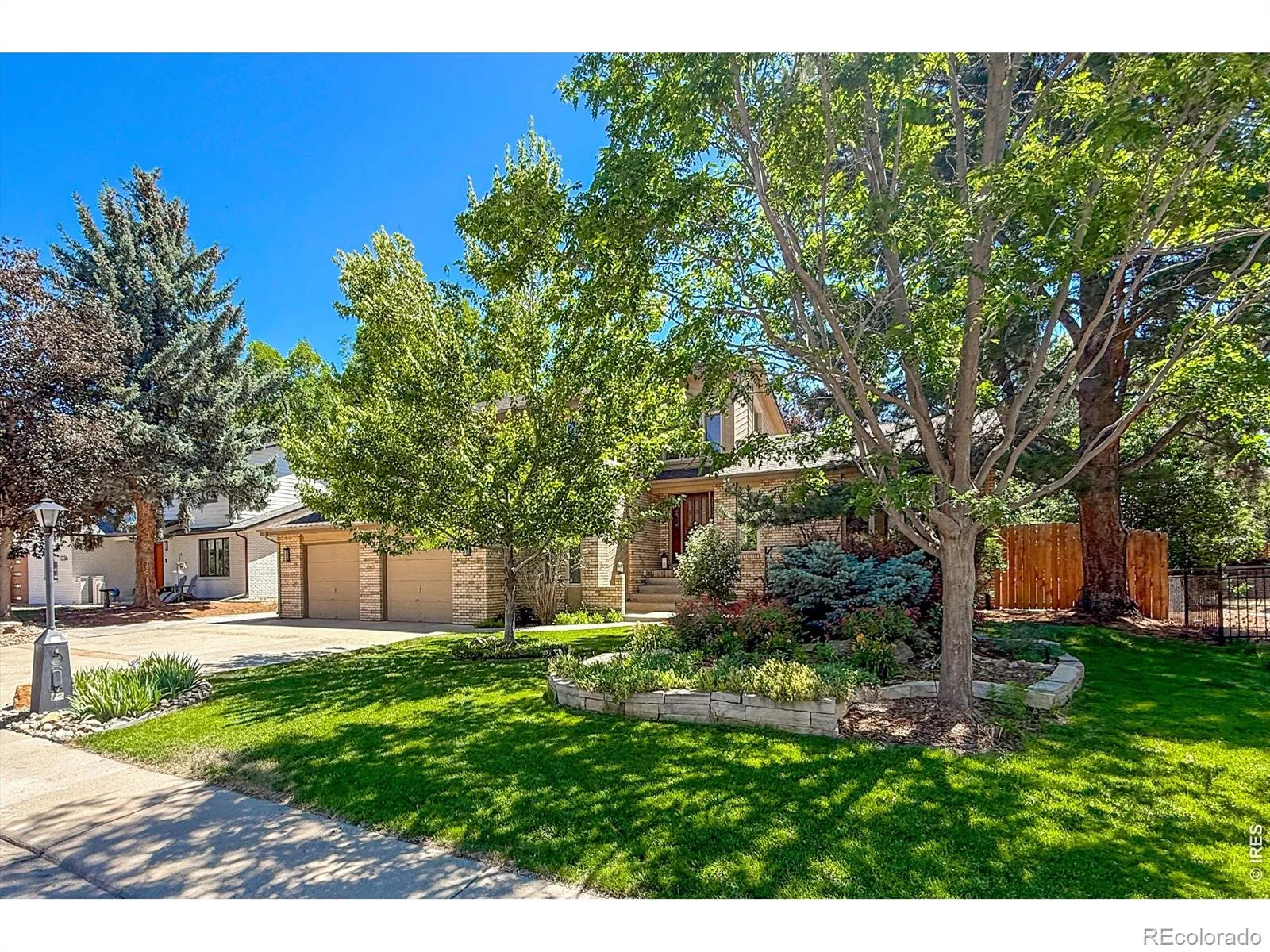 1234 Twin Peaks Circle Longmont CO 80503 MLS #RECIR1061846 06152026194427 1600 3