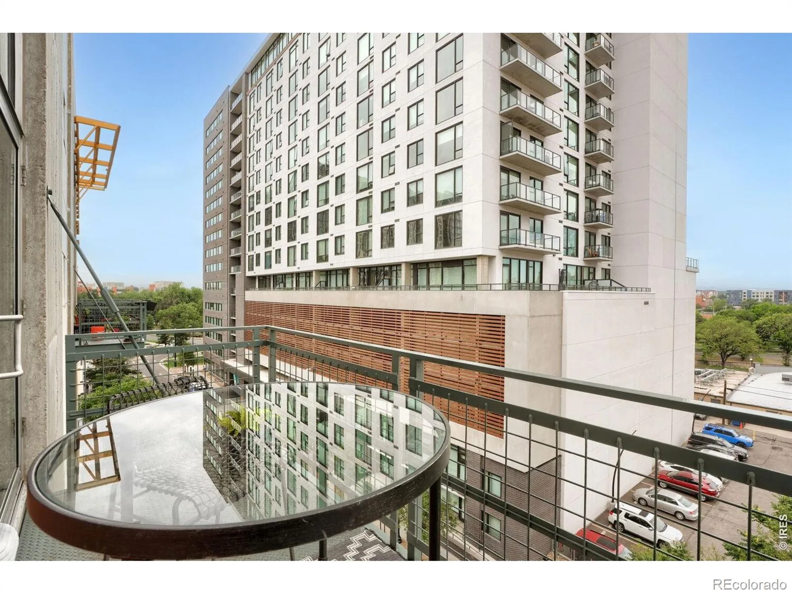 1050 Cherokee Street #401 Denver CO 80204 MLS #RECIR1061849 06222026005305 1600 26