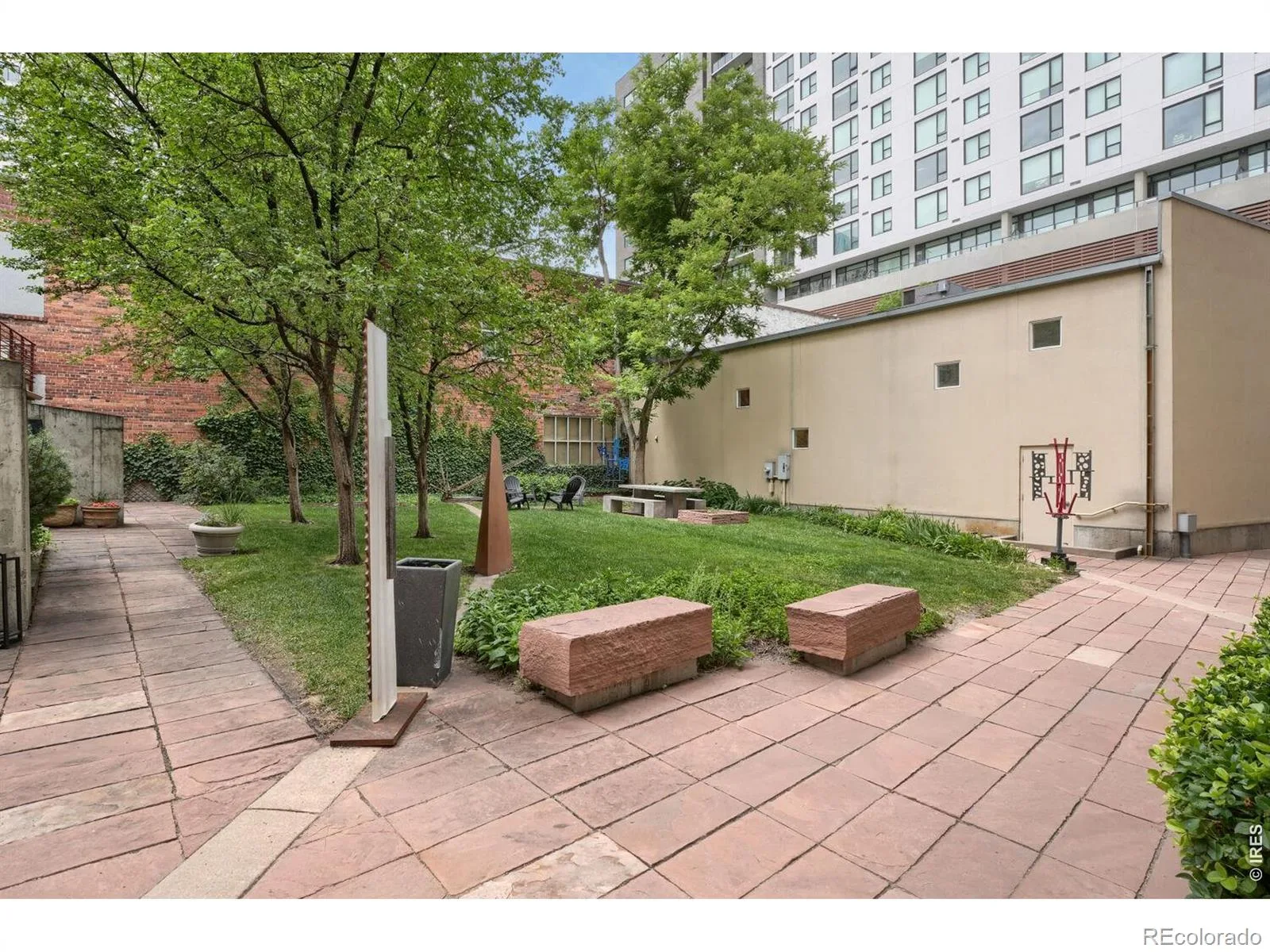 1050 Cherokee Street #401 Denver CO 80204 MLS #RECIR1061849 06222026005305 1600 28