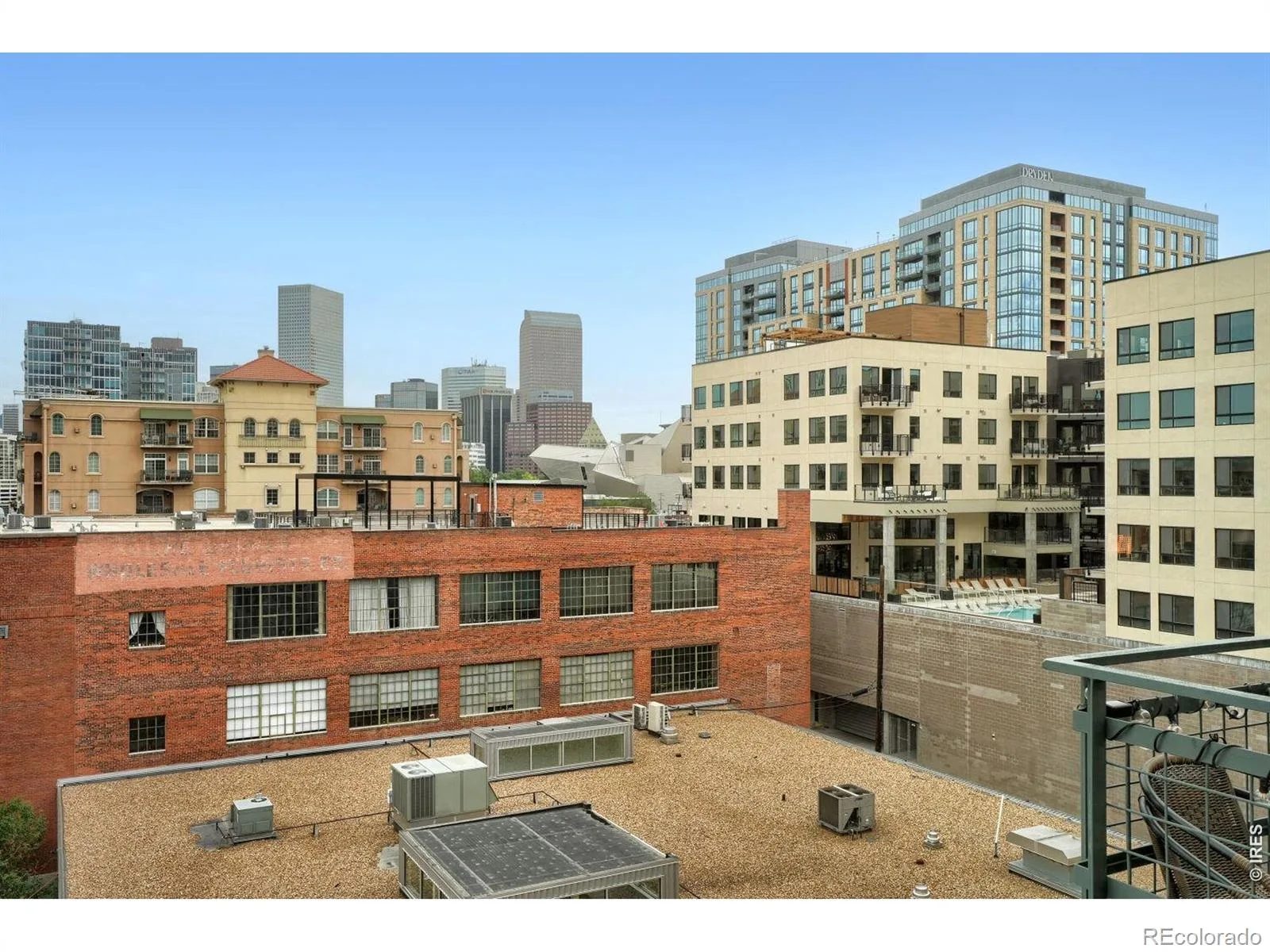 1050 Cherokee Street #401 Denver CO 80204 MLS #RECIR1061849 06222026005305 1600 33