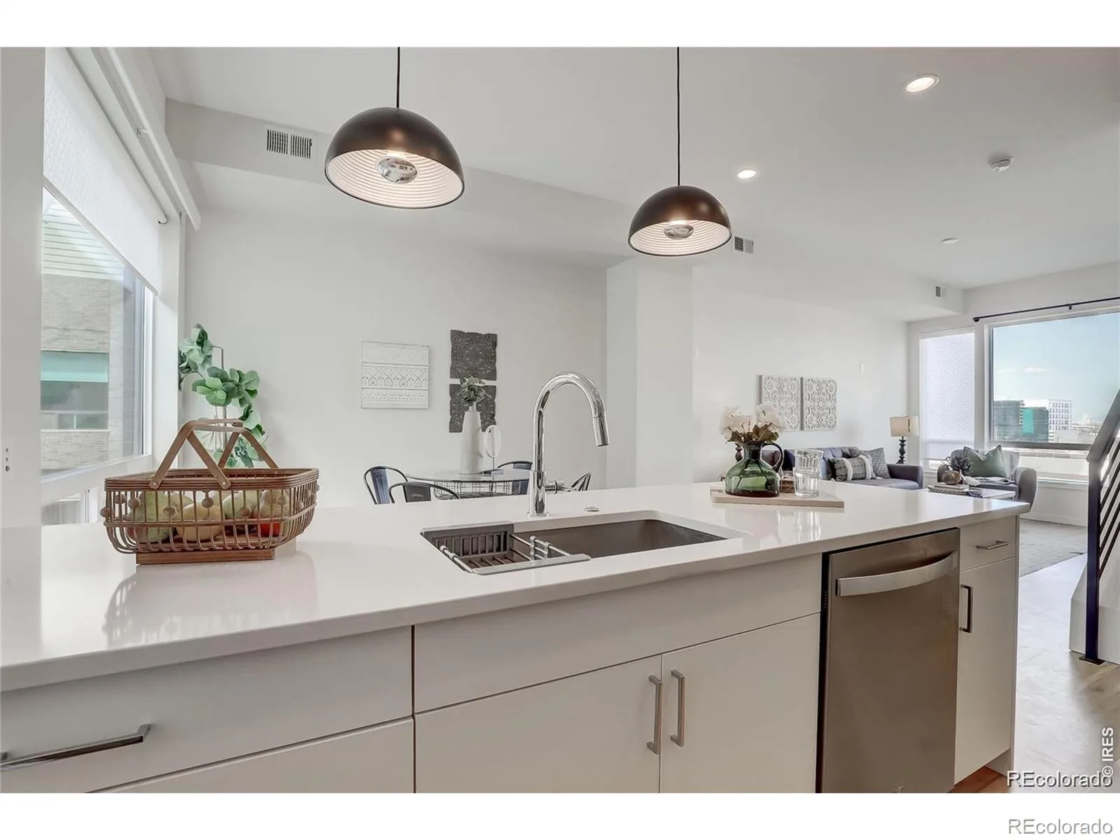 3937 Inca Street Denver CO 80211 MLS #RECIR1061905 06172026003942 1600 9
