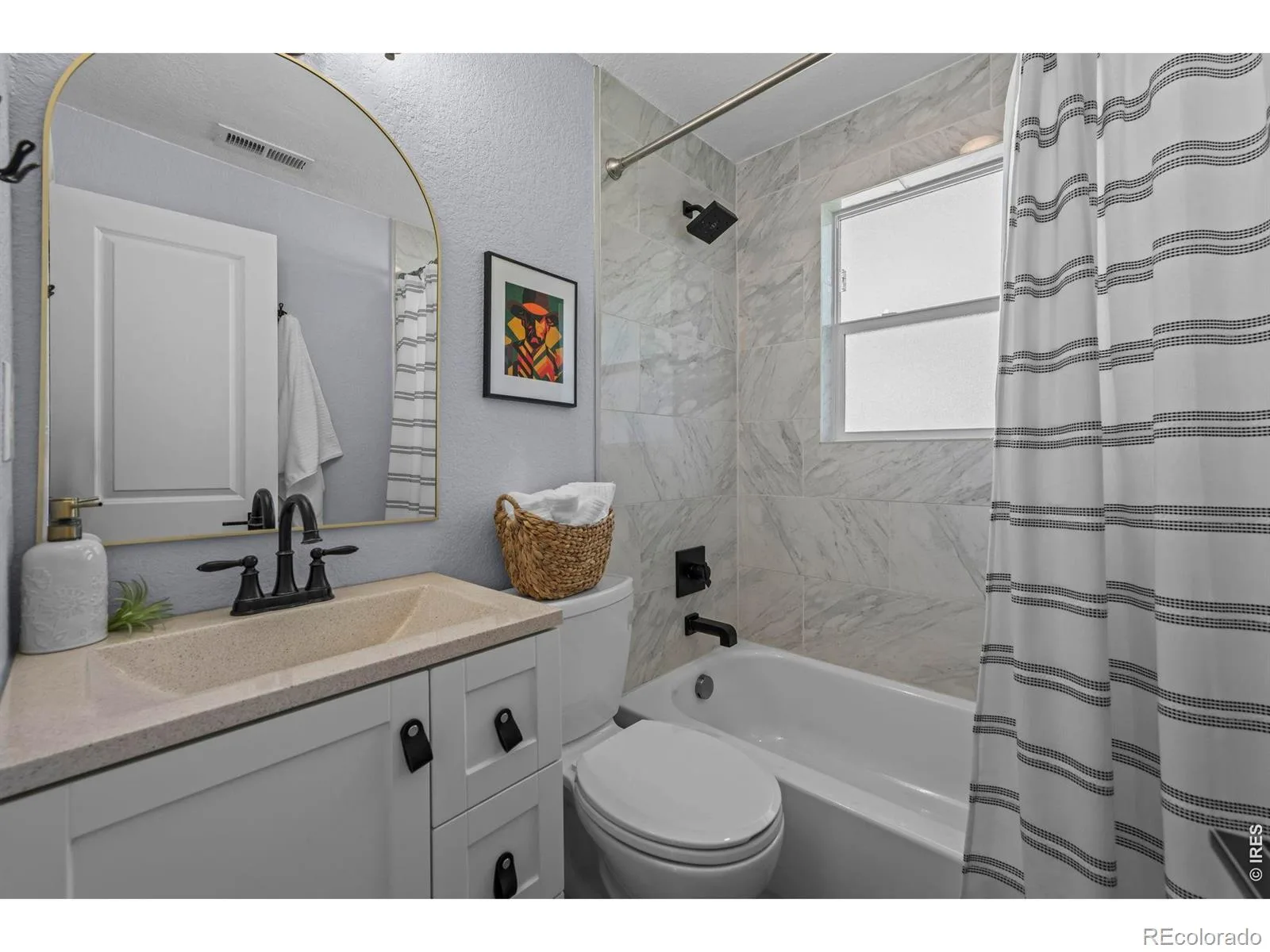 3051 Grape Street Denver CO 80207 MLS #RECIR1061944 06162026222340 1600 17