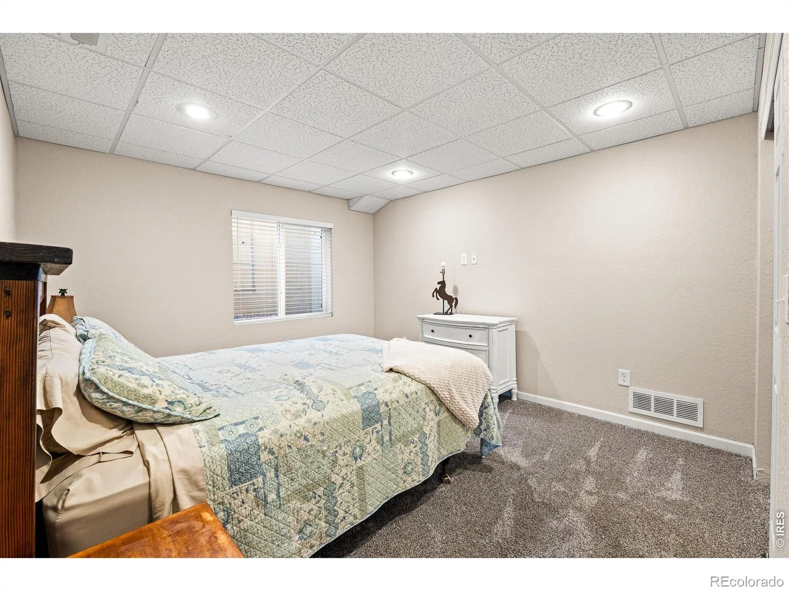1735 Trevor Court Longmont CO 80501 | MLS #RECIR1061948 06182026035626 1600 35