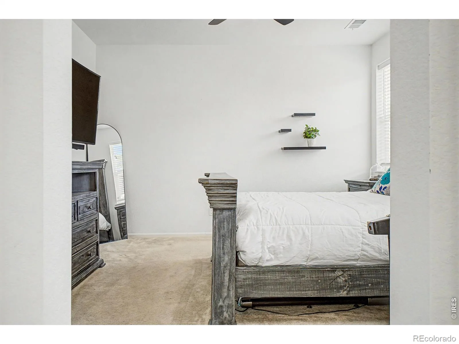 26772 E Ellsworth Avenue Aurora CO 80018 | MLS #RECIR1061957 06162026233141 1600 14