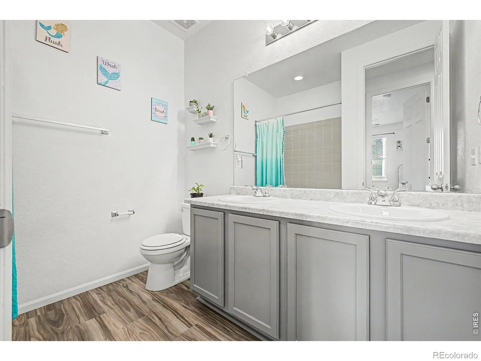 26772 E Ellsworth Avenue Aurora CO 80018 | MLS #RECIR1061957 06162026233141 1600 23