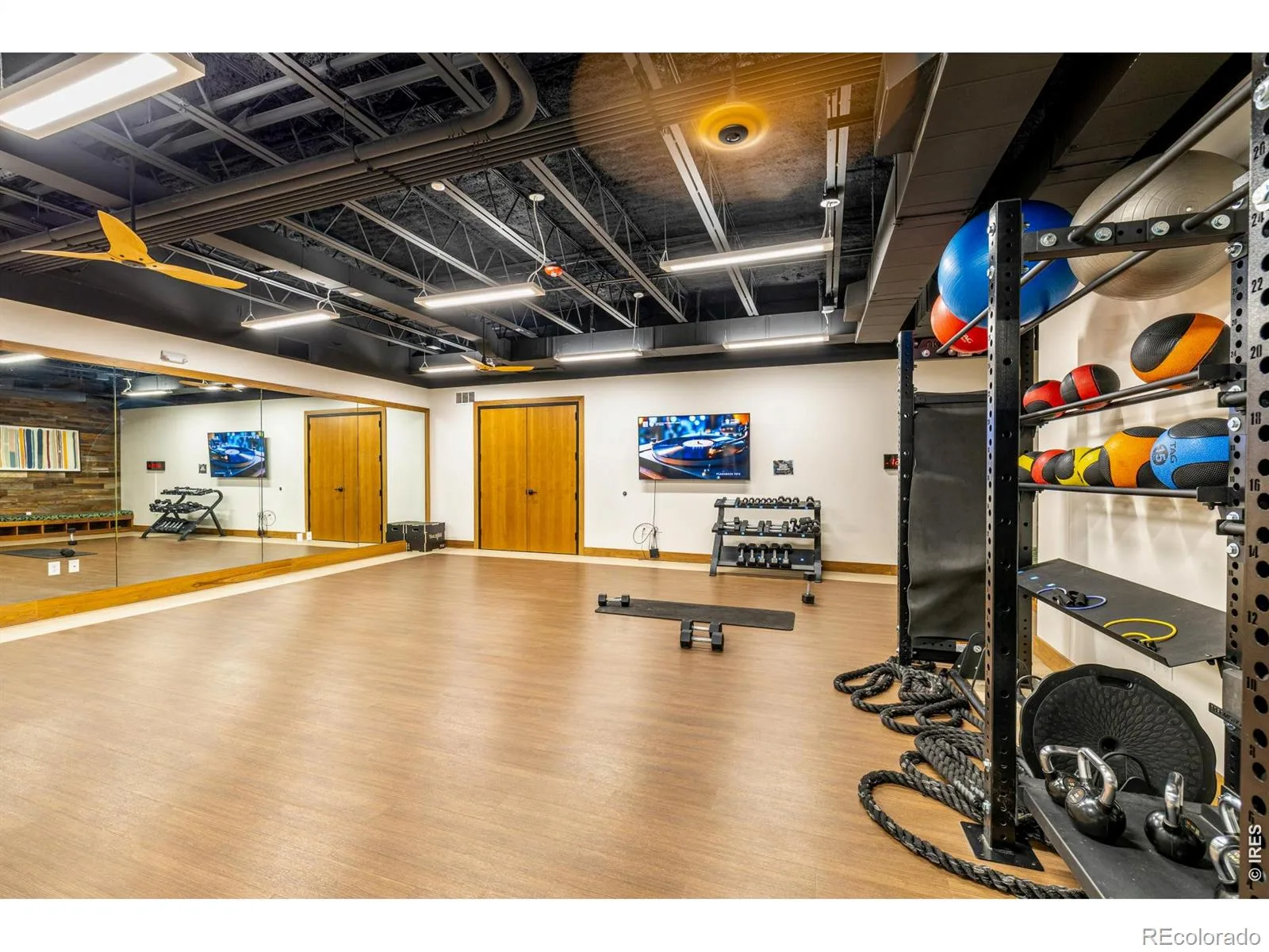 26772 E Ellsworth Avenue Aurora CO 80018 | MLS #RECIR1061957 06162026233141 1600 39