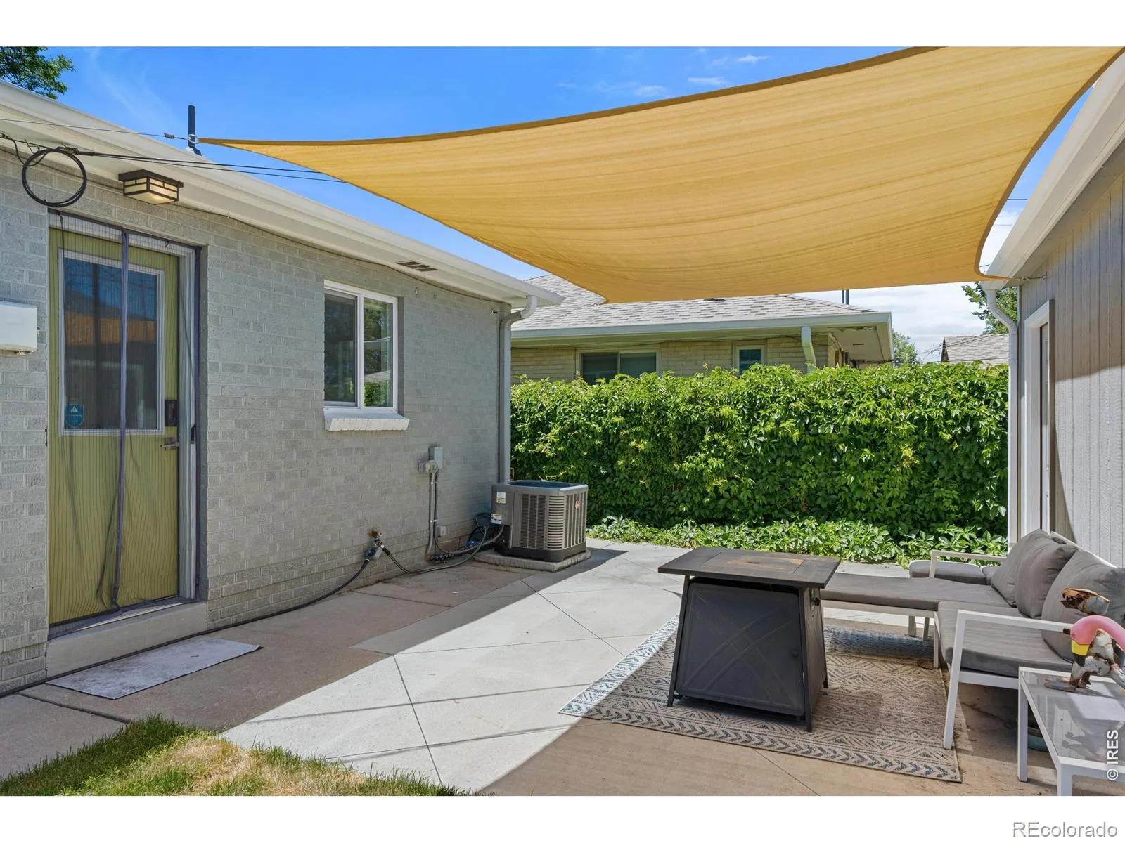 5151 E Thrill Place Denver CO 80207 MLS #RECIR1061971 06172026001035 1600 20