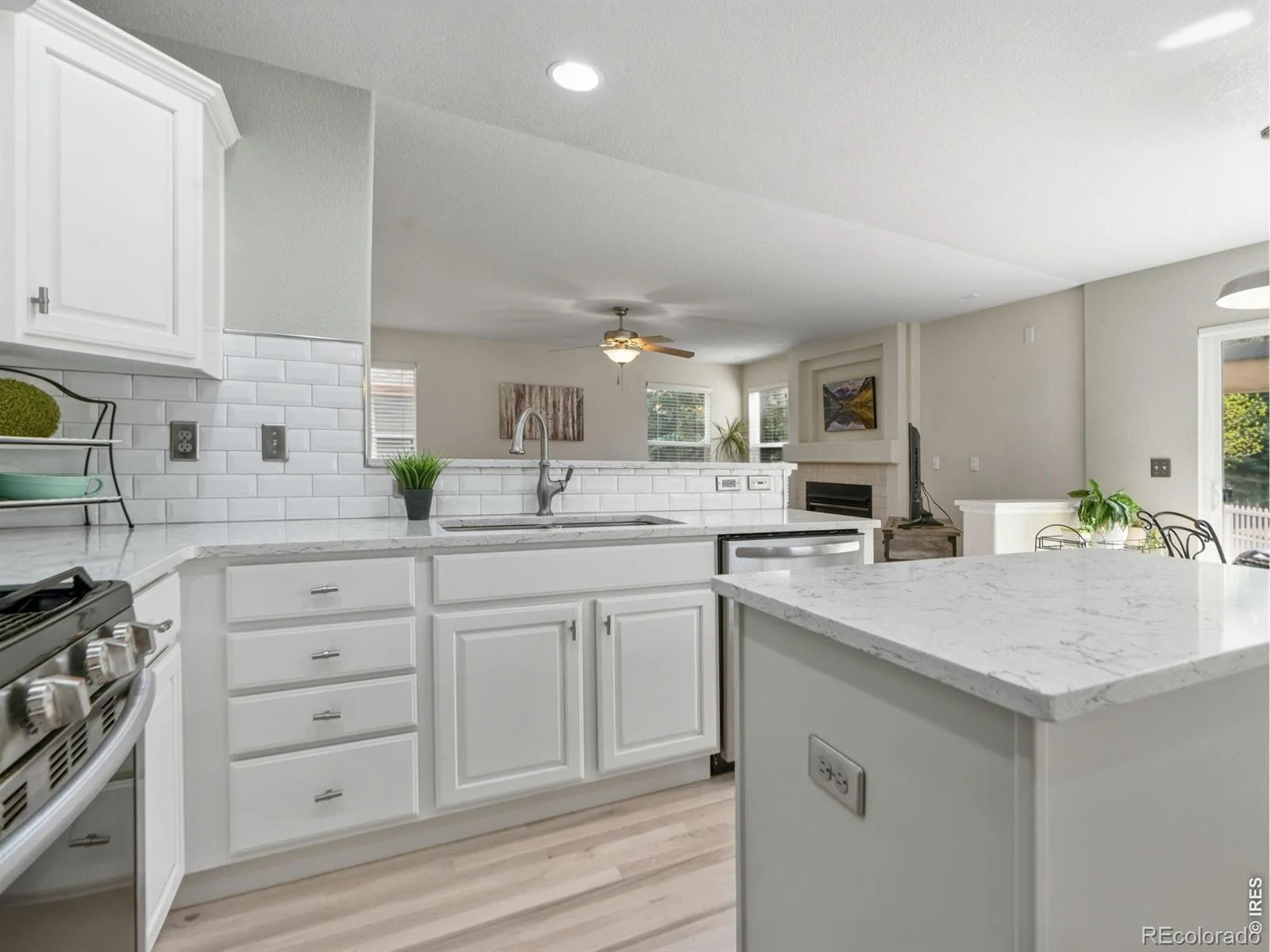 12651 James Circle Broomfield CO 80020 MLS #RECIR1061982 06172026060447 1600 5