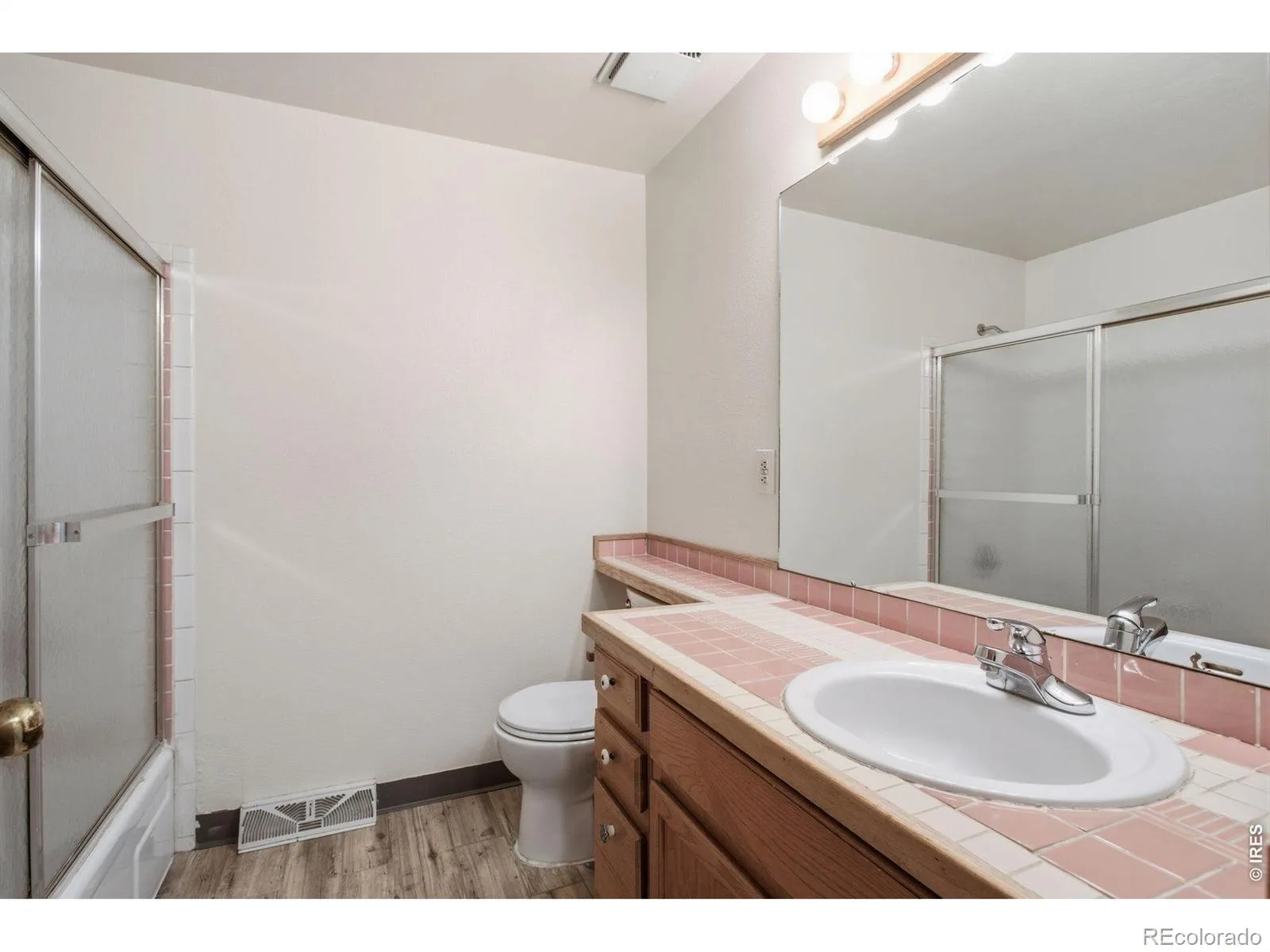 9620 W 105th Place Broomfield CO 80021 MLS #RECIR1062018 06172026180509 1600 25
