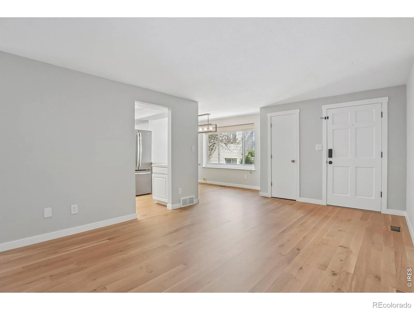 2135 Meadow Court #C Longmont CO 80501 | MLS #RECIR1062058 08102026163639 1600 6