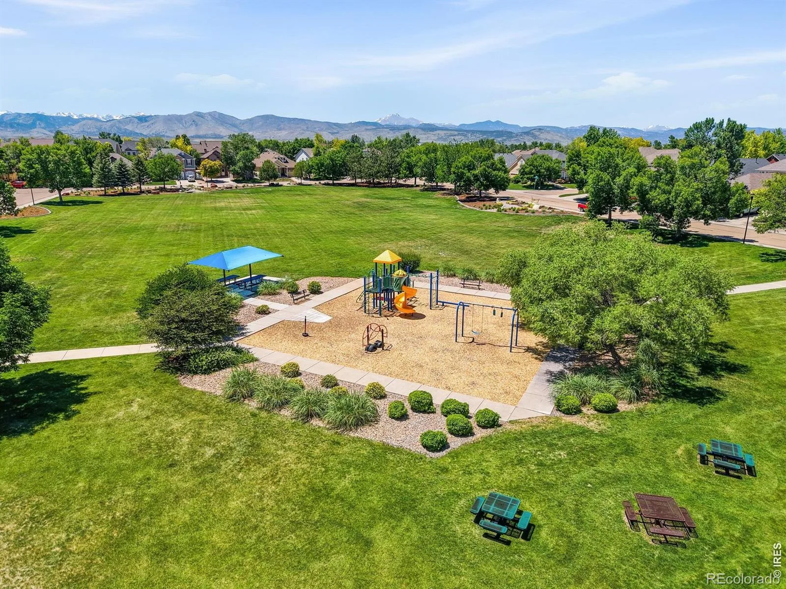 1604 Naples Lane Longmont CO 80503 MLS #RECIR1062084 06182026000130 1600 38