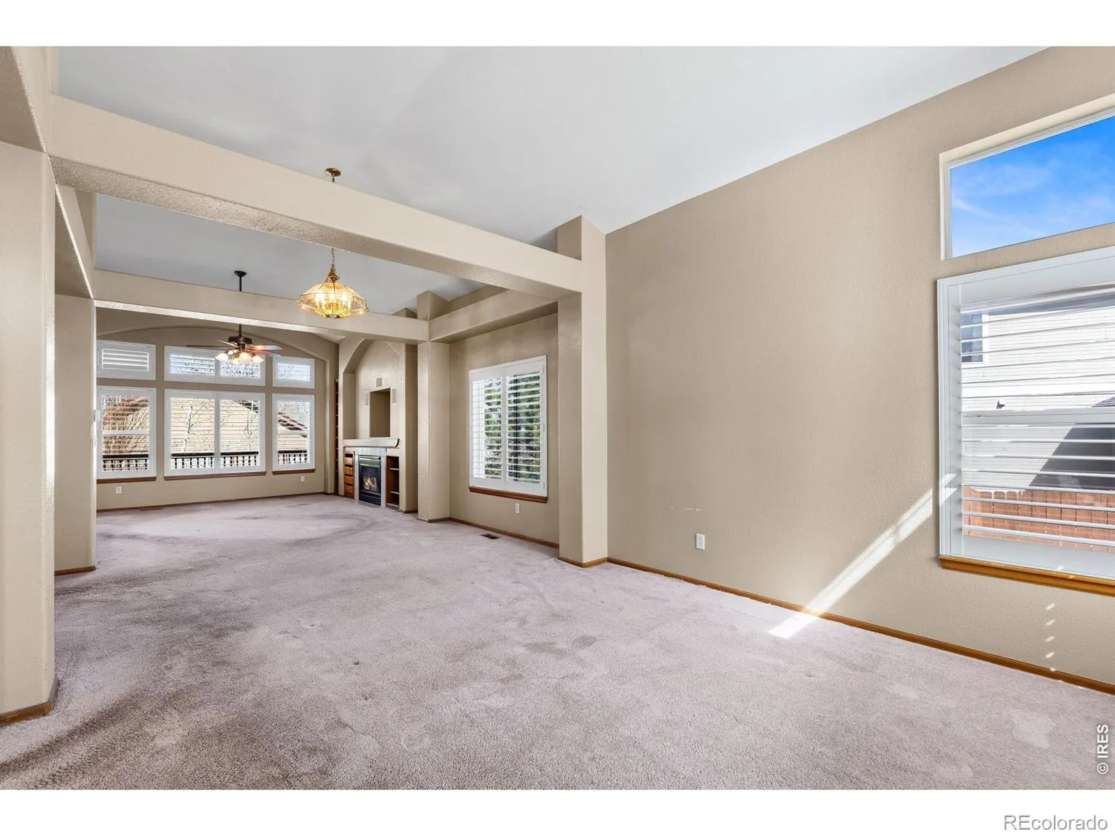 15731 W 64th Place Arvada CO 80007 | MLS #RECIR1062152 06192026041355 1600 3