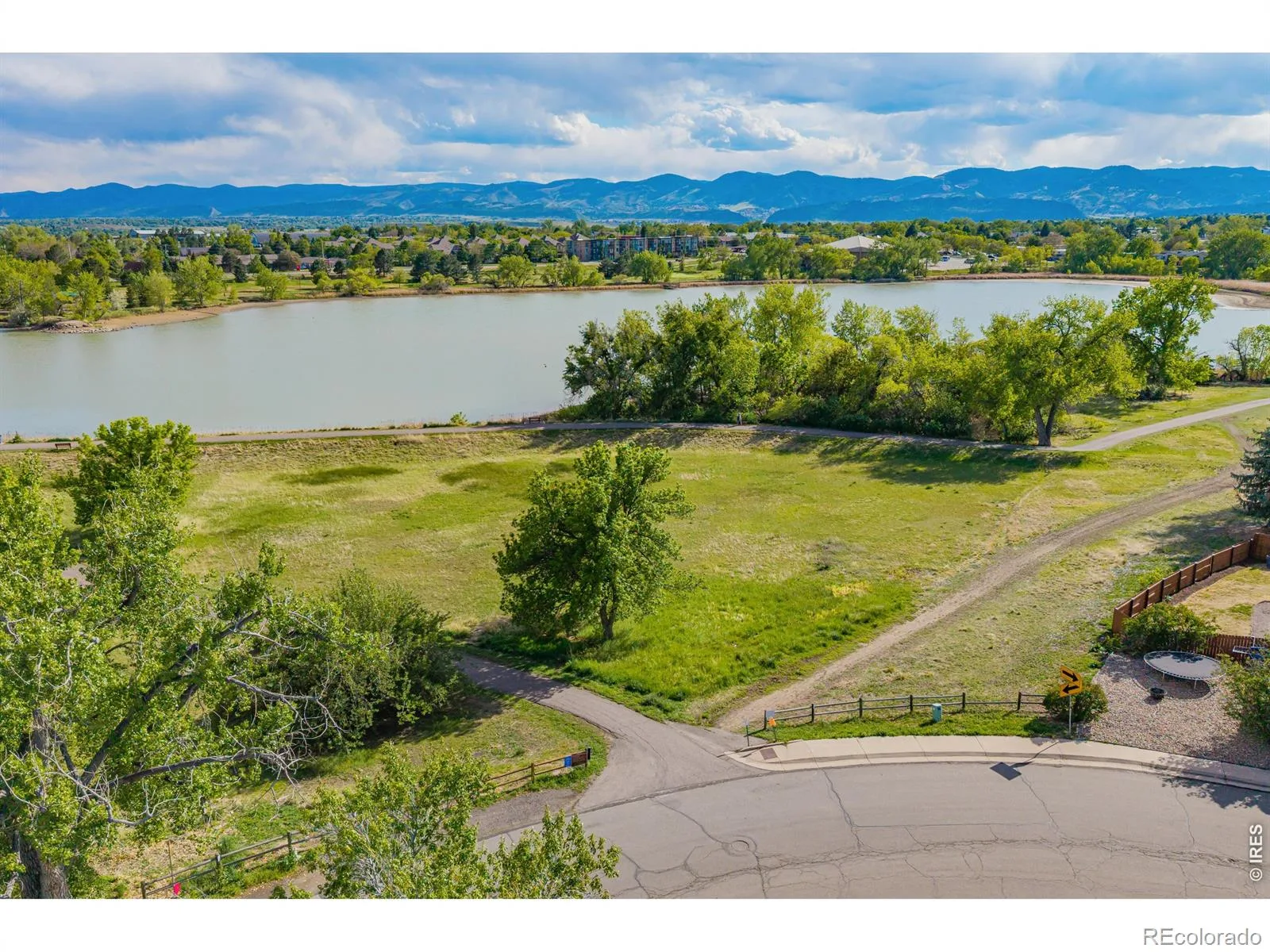 1686 S Holland Court Lakewood CO 80232 MLS #RECIR1062168 06182026191717 1600 8
