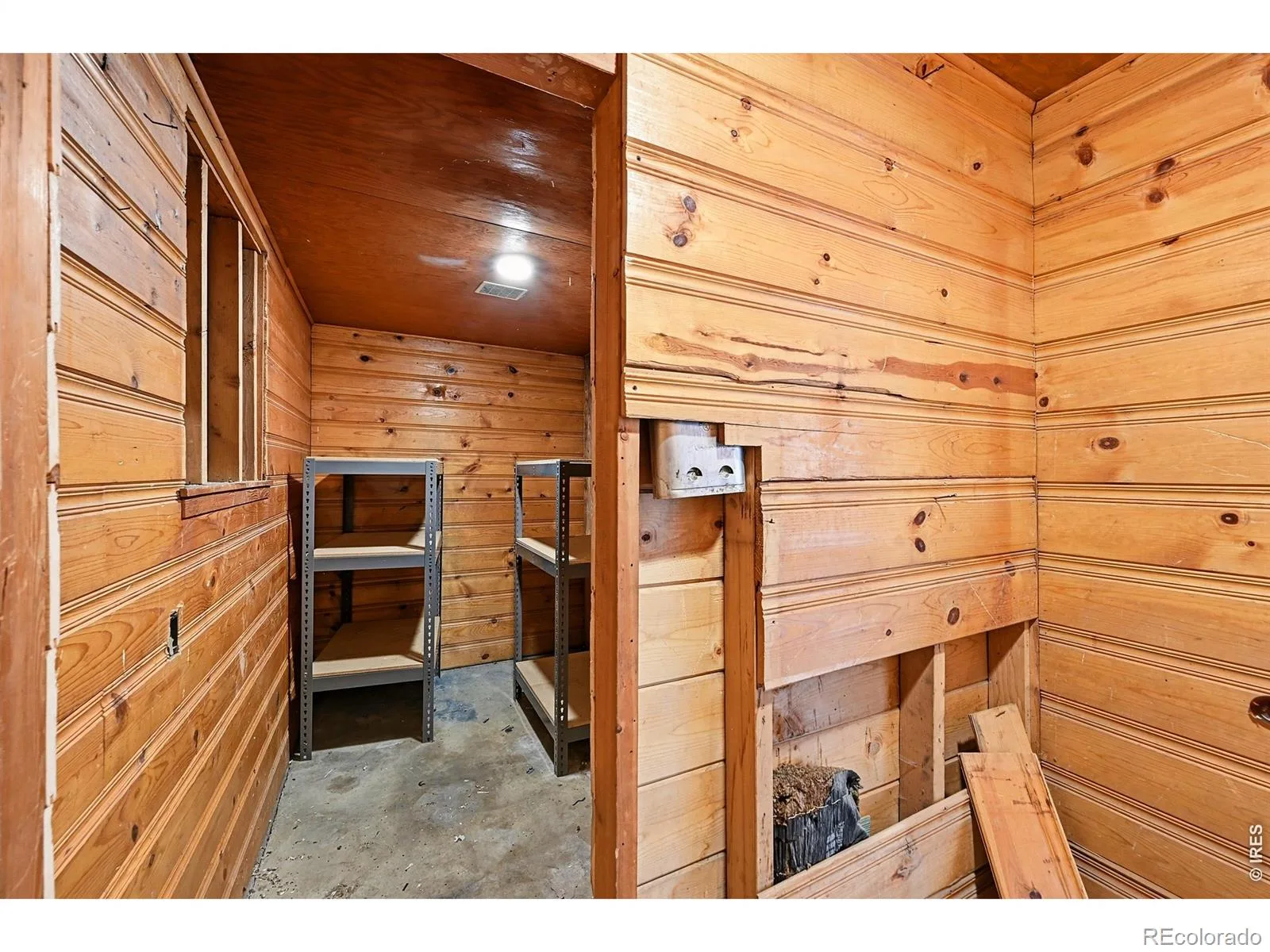 1902 Kenton Street Aurora CO 80010 | MLS #RECIR1062208 08112026003748 1600 26