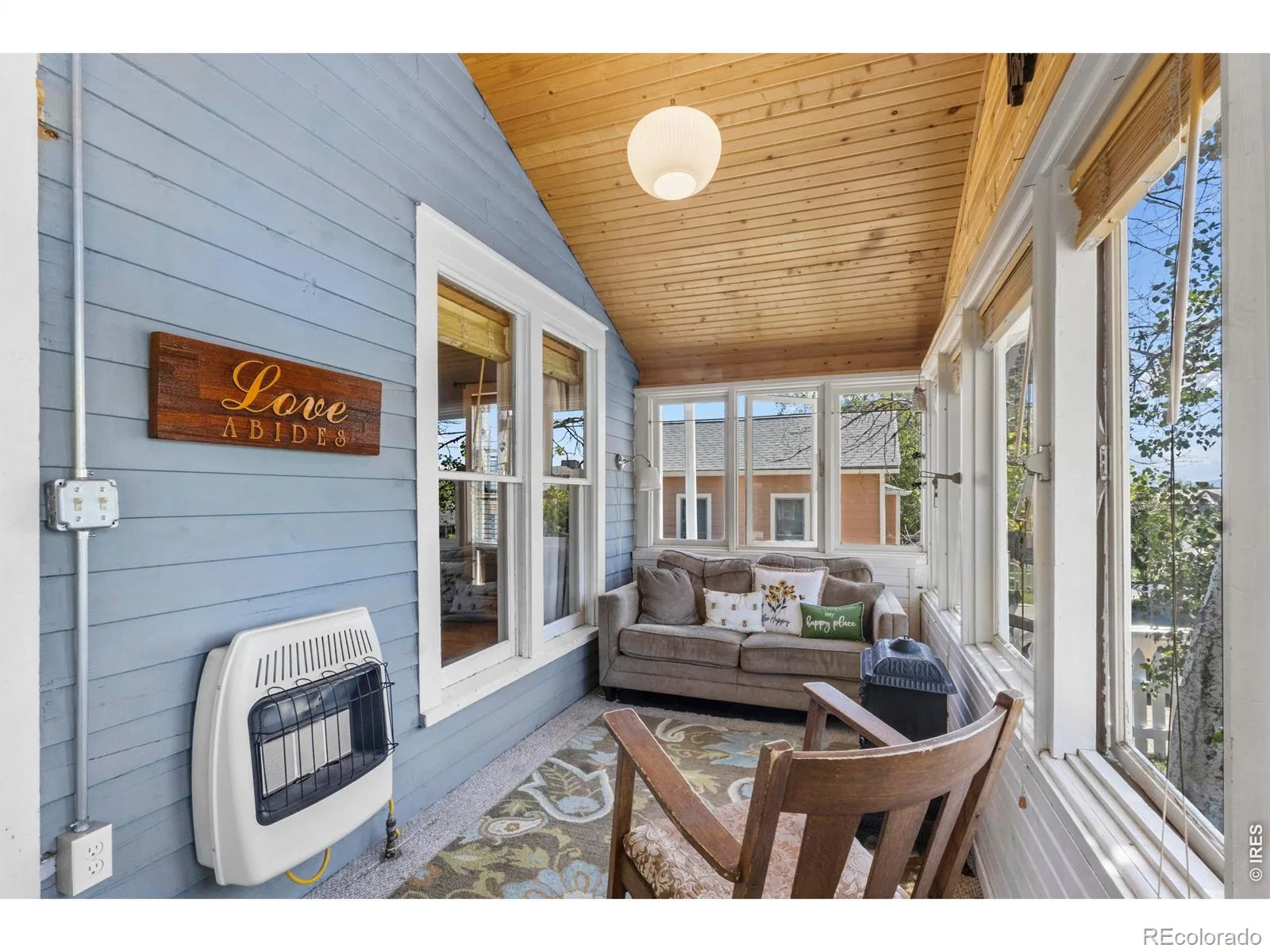 128 Bowen Street Longmont CO 80501 | MLS #RECIR1062241 06192026060753 1600 1